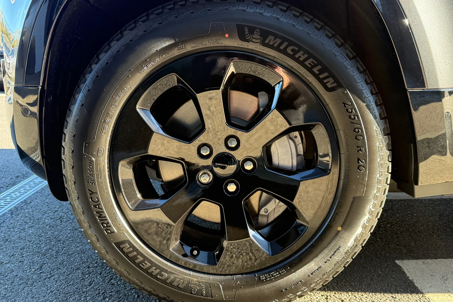 LAND ROVER Defender 90 thumbnail image number 19