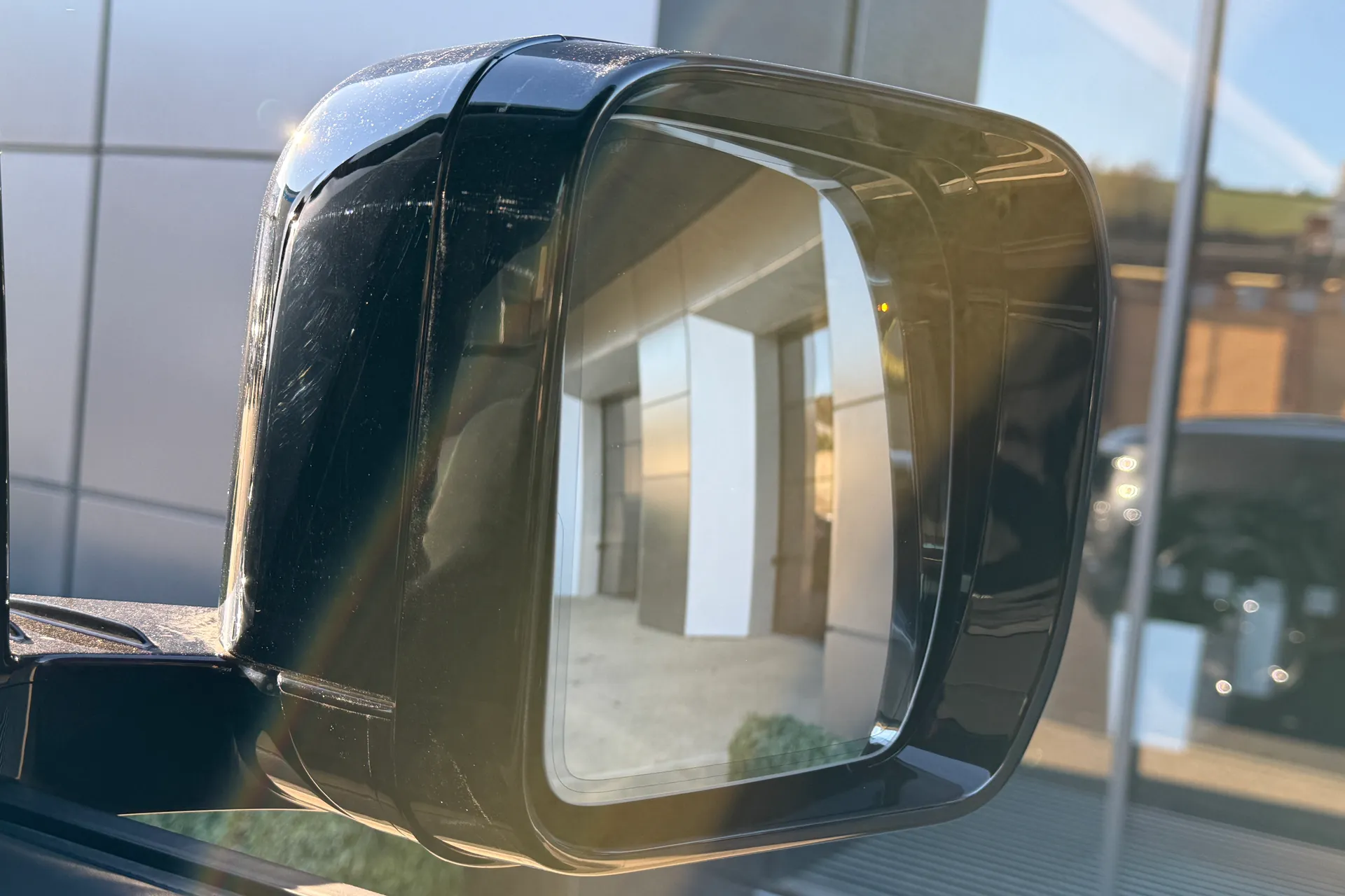 LAND ROVER Defender 90 thumbnail image number 29