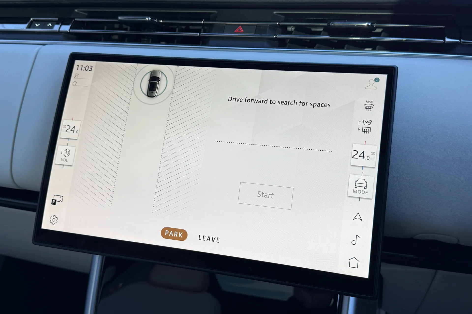 LAND ROVER RANGE ROVER thumbnail image number 18