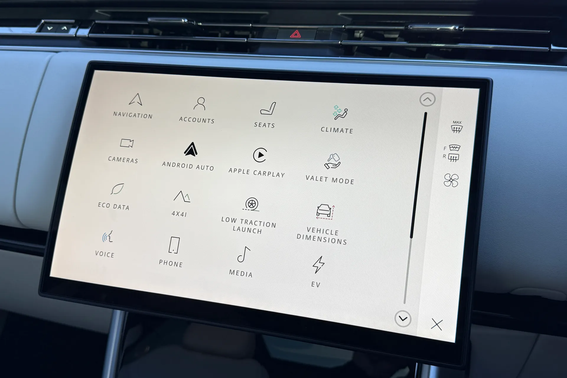 LAND ROVER RANGE ROVER thumbnail image number 39