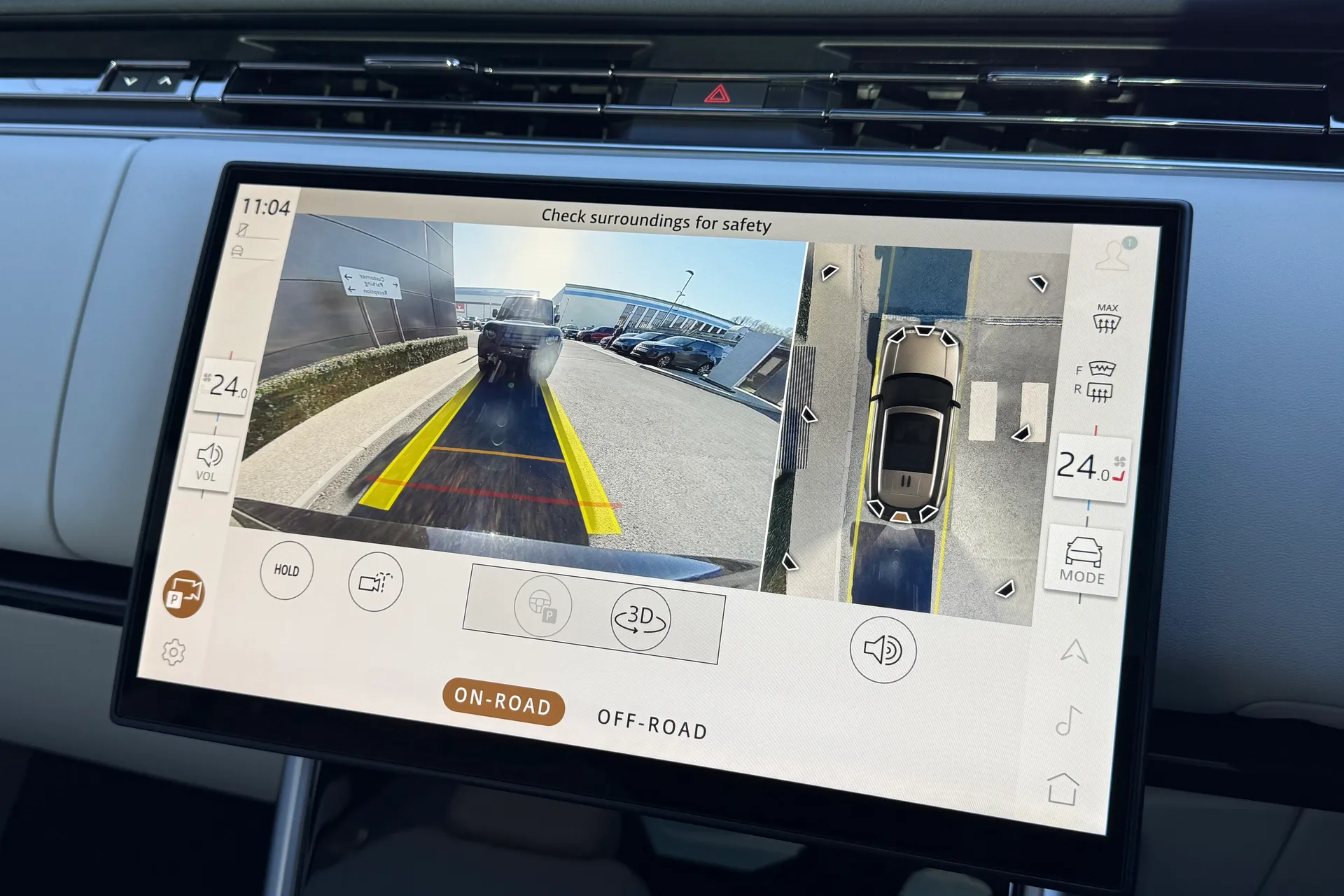 LAND ROVER RANGE ROVER thumbnail image number 4