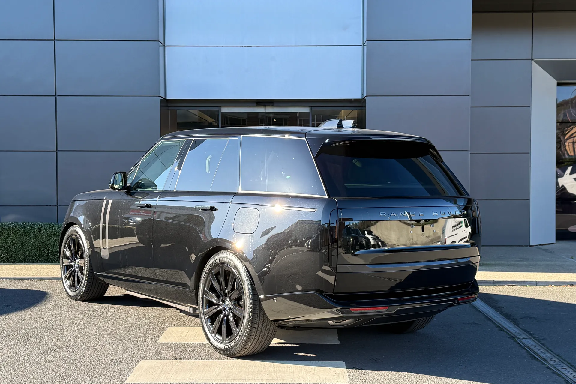 LAND ROVER RANGE ROVER thumbnail image number 17