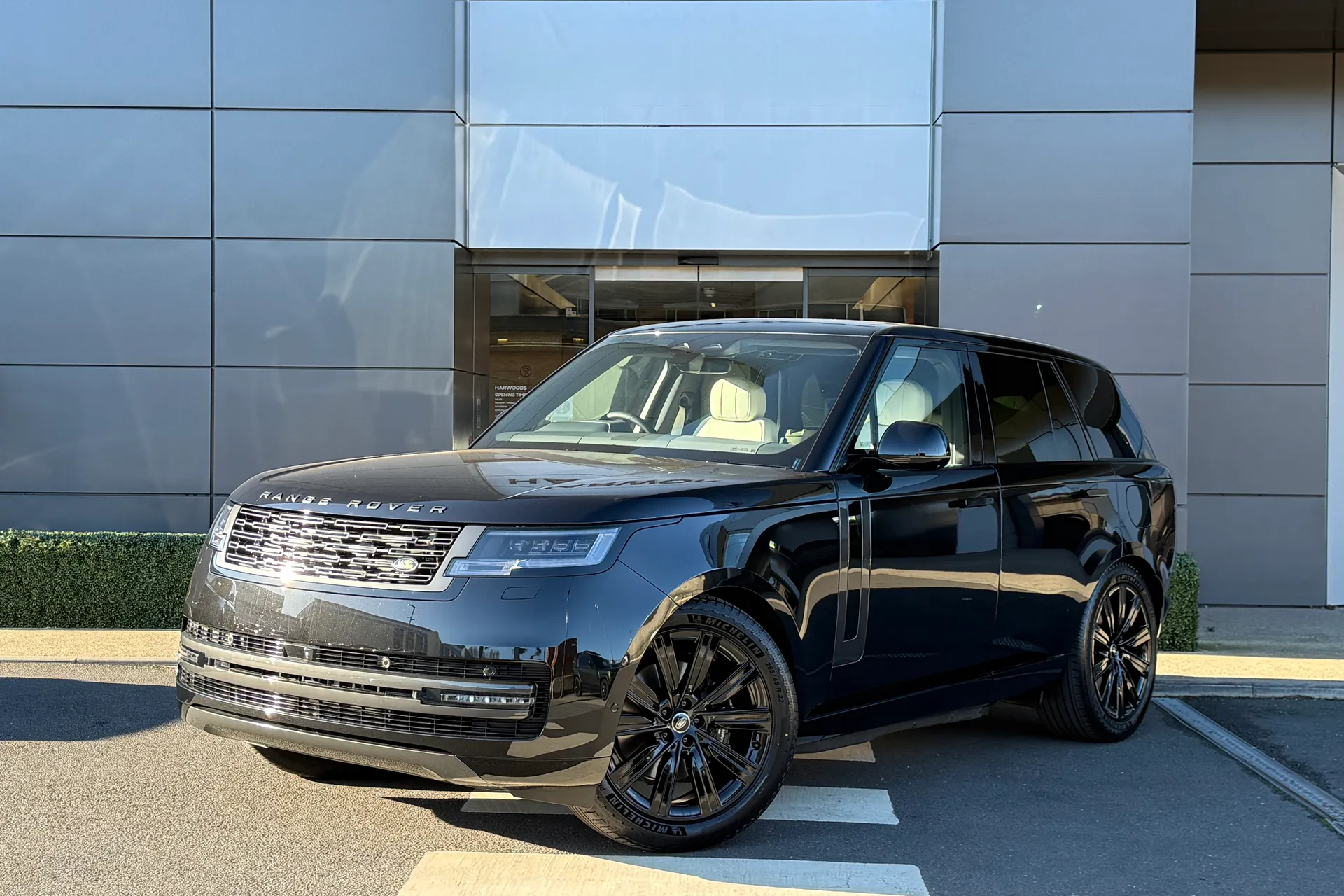 LAND ROVER RANGE ROVER thumbnail image number 11