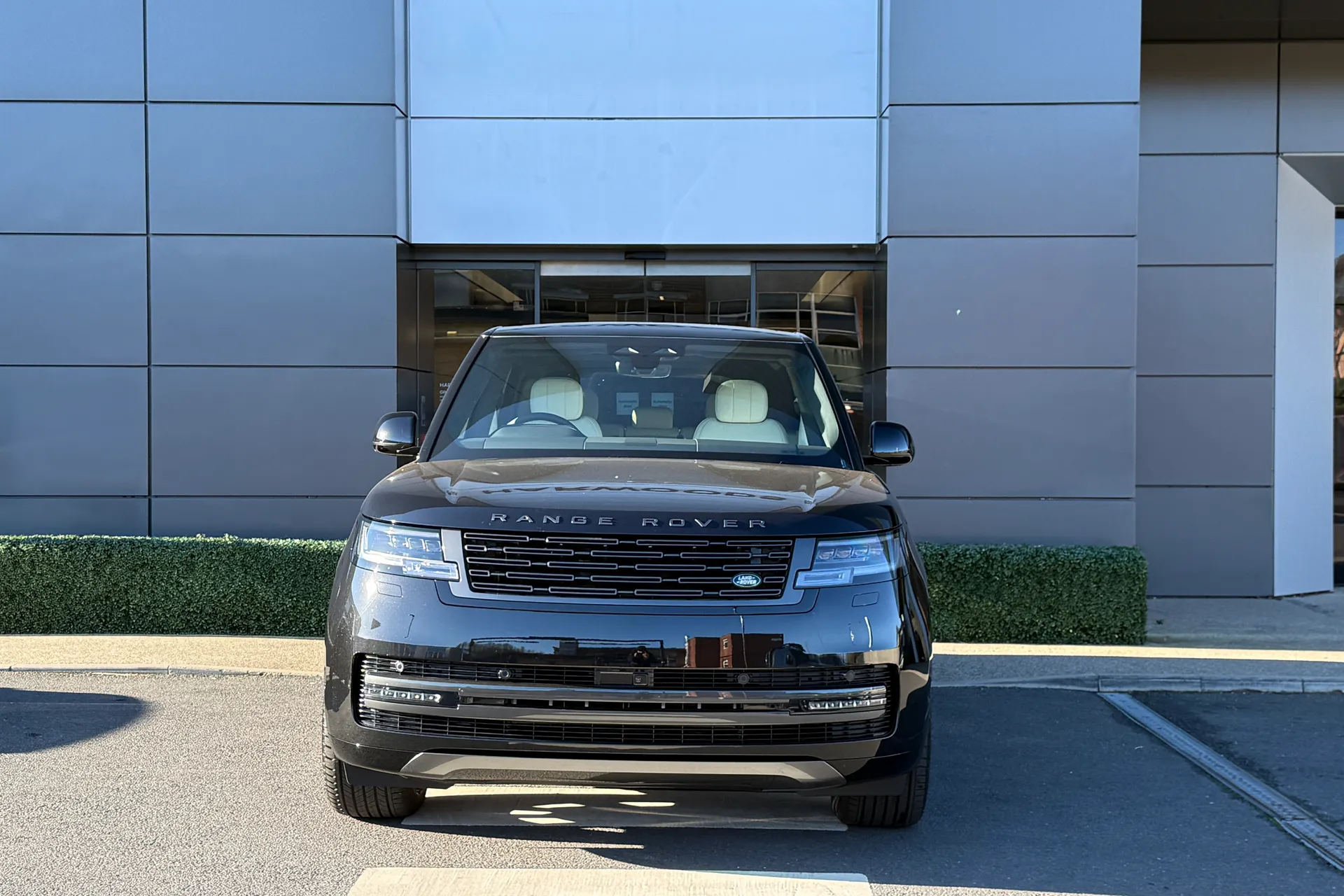 LAND ROVER RANGE ROVER thumbnail image number 6