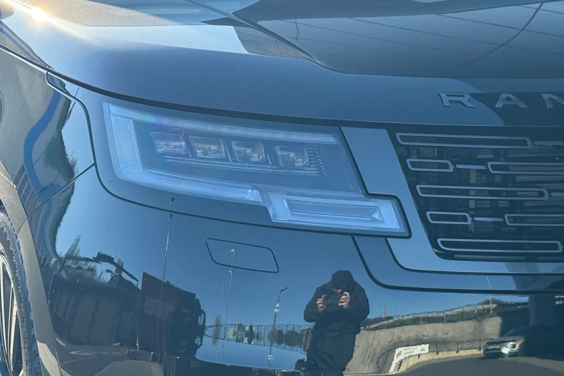 LAND ROVER RANGE ROVER thumbnail image number 27