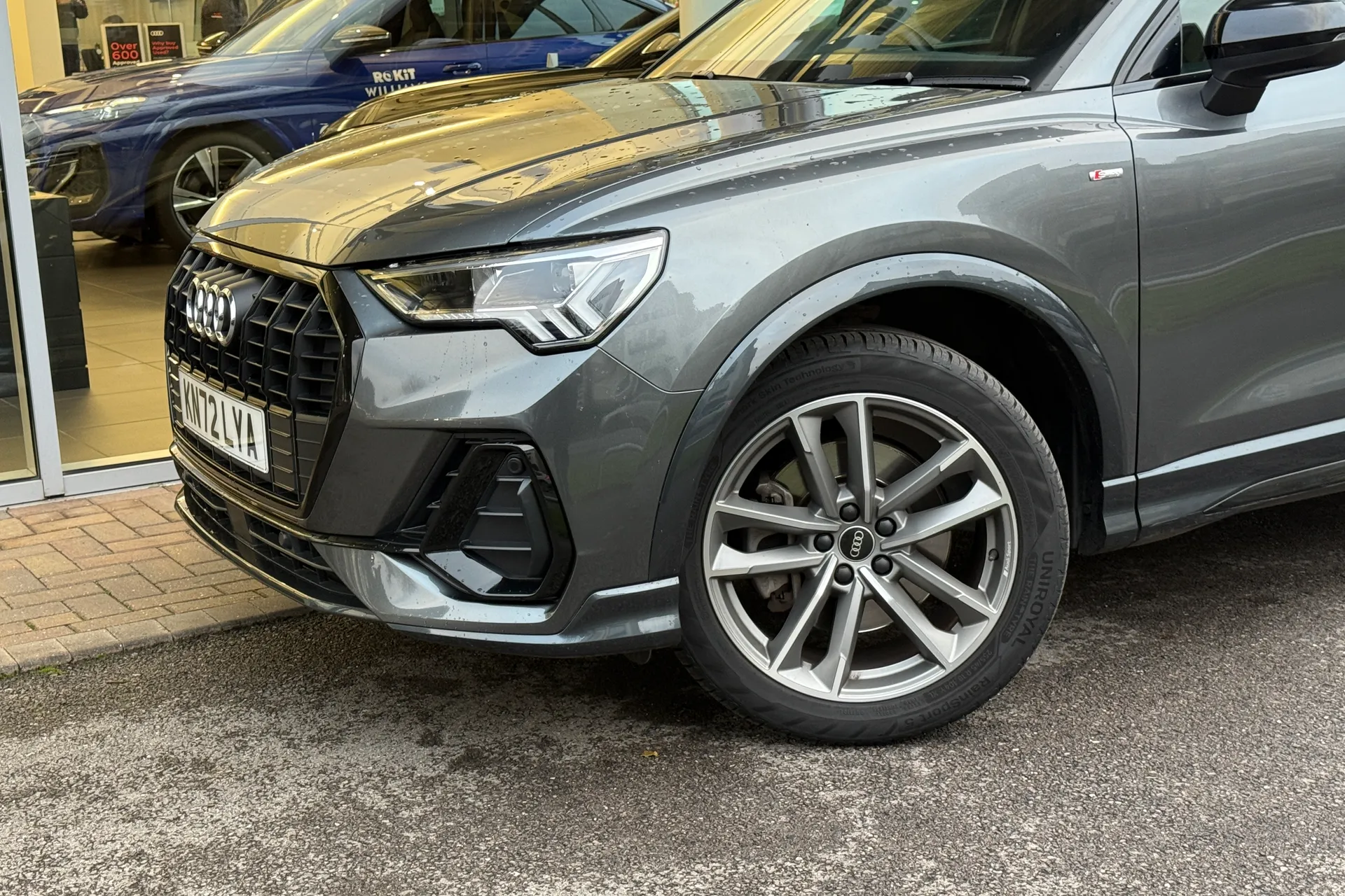 Audi Q3 thumbnail image number 61