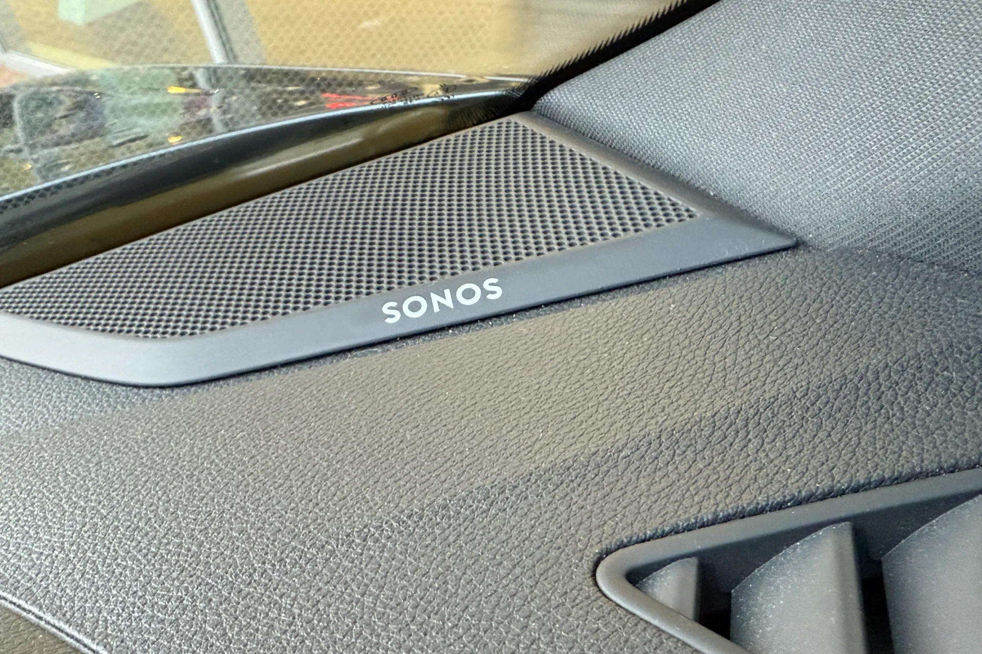 Audi Q3 thumbnail image number 41