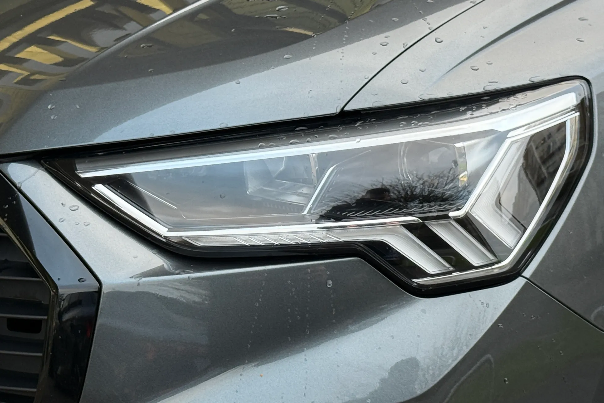 Audi Q3 thumbnail image number 66