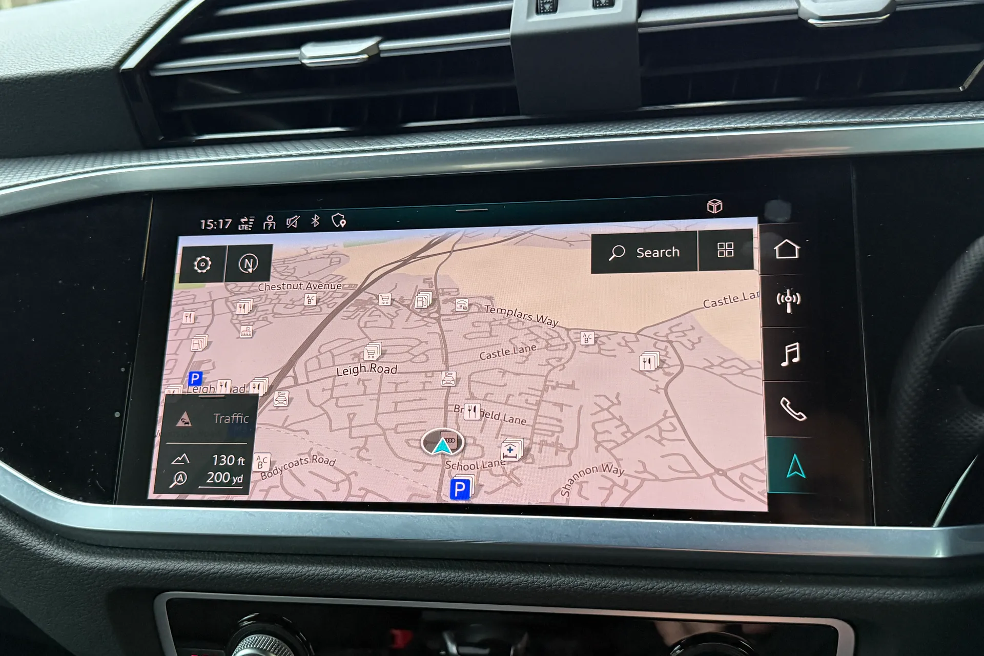 Audi Q3 thumbnail image number 4