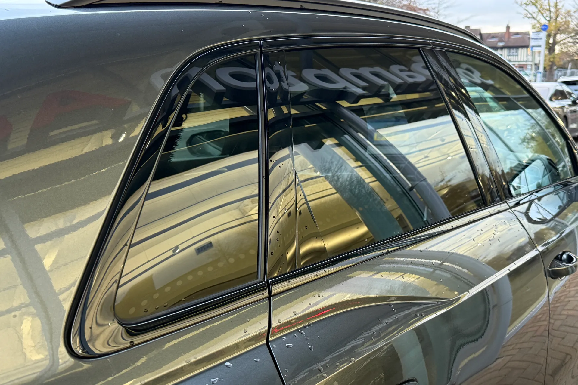 Audi Q3 thumbnail image number 49