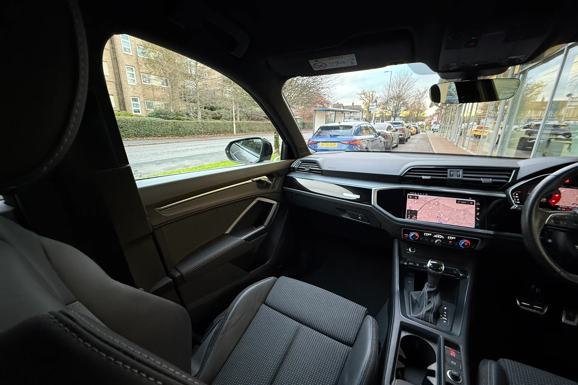 Audi Q3 thumbnail image number 48