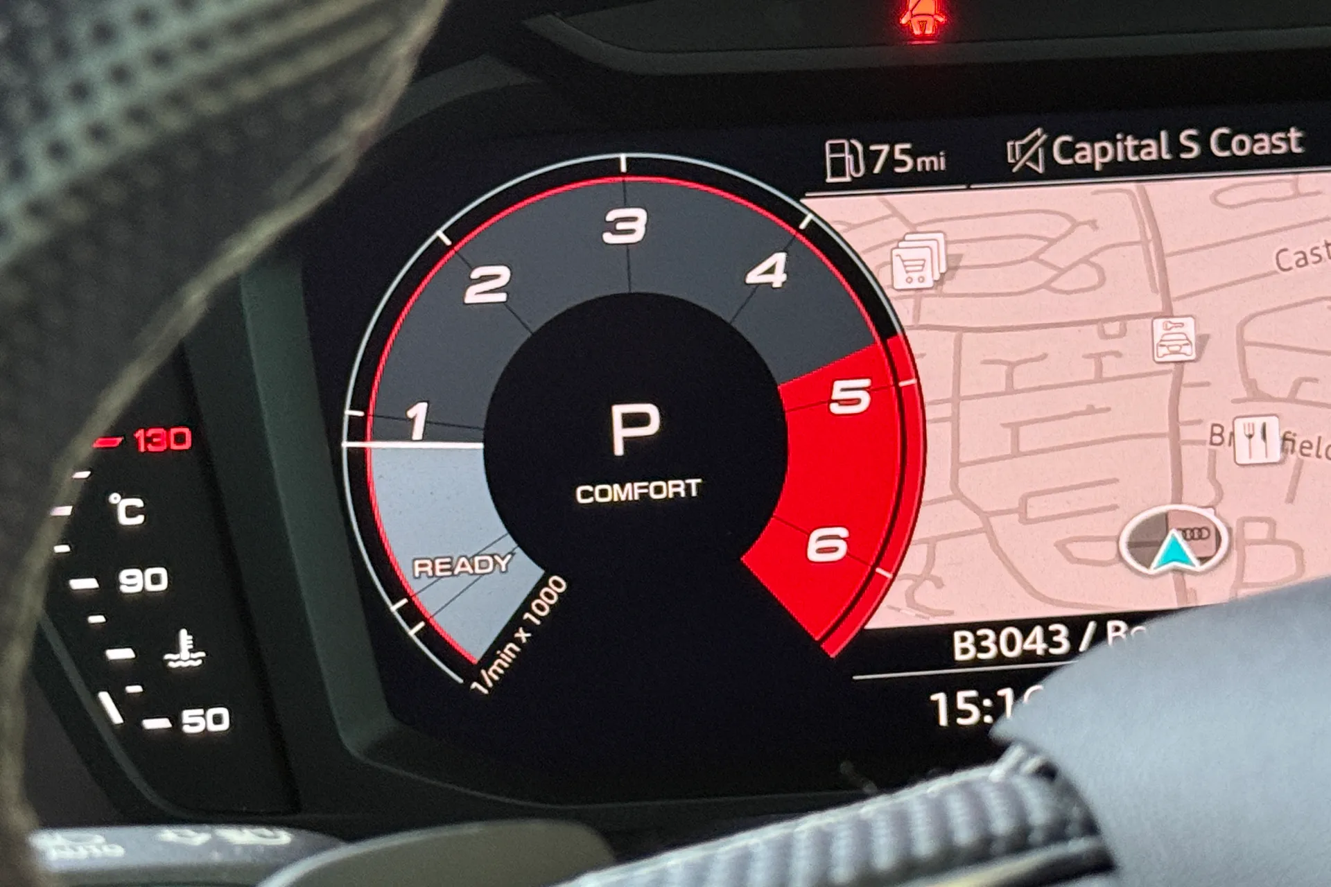 Audi Q3 thumbnail image number 13