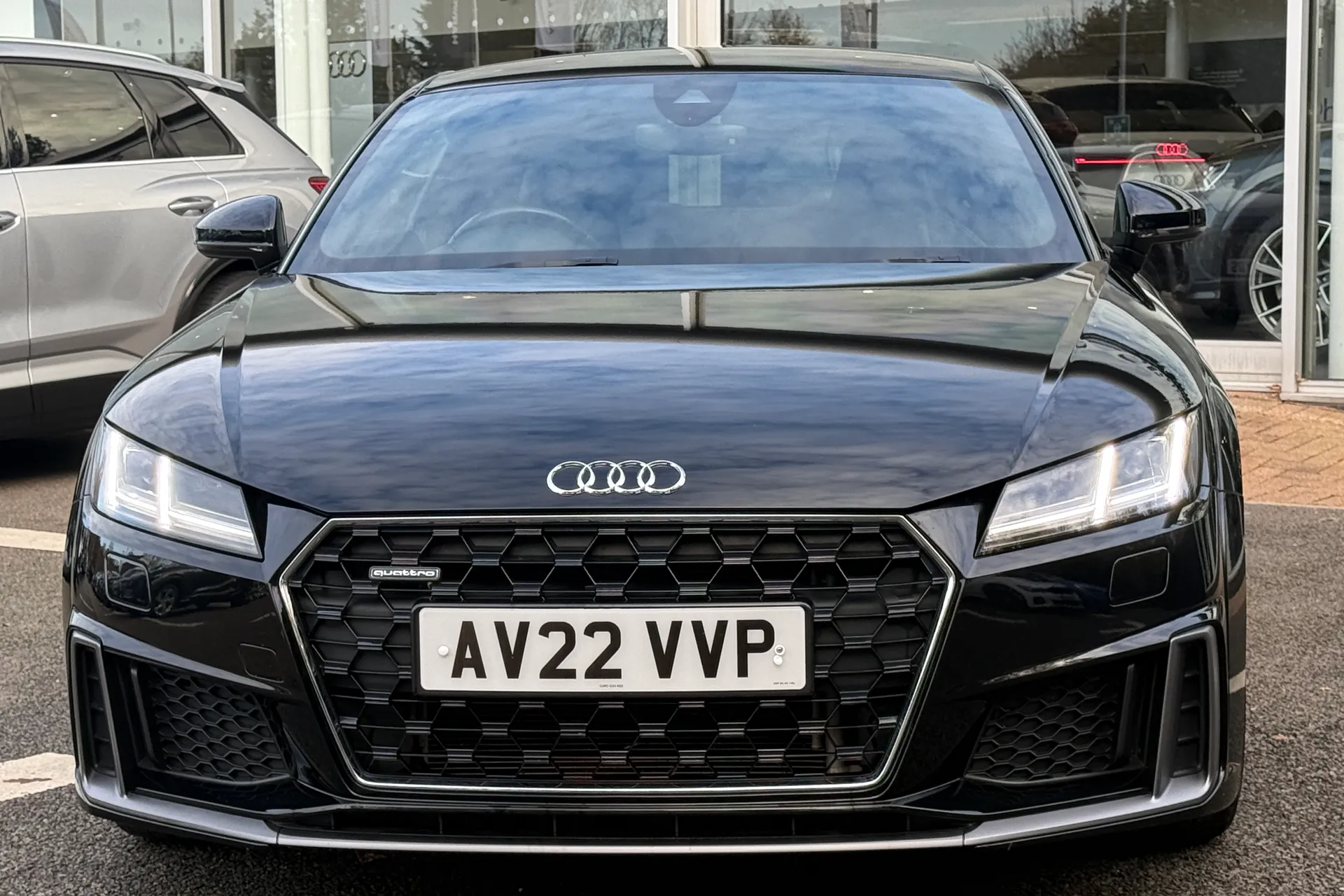 Audi TT thumbnail image number 19