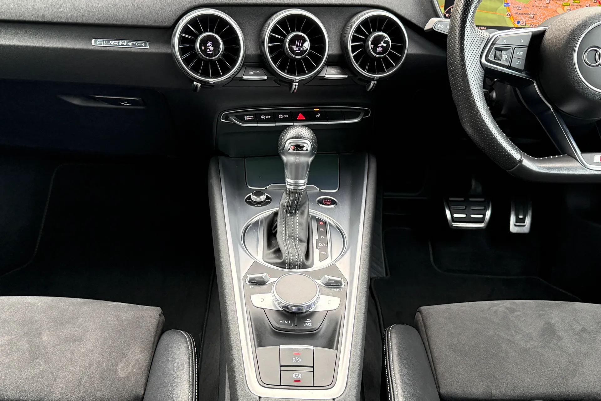 Audi TT thumbnail image number 64