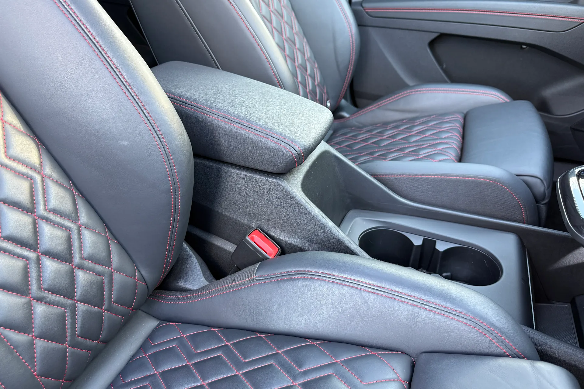 Audi Q4 thumbnail image number 45