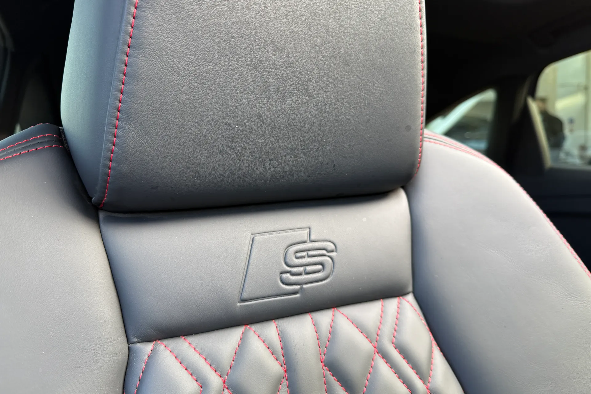 Audi Q4 thumbnail image number 62