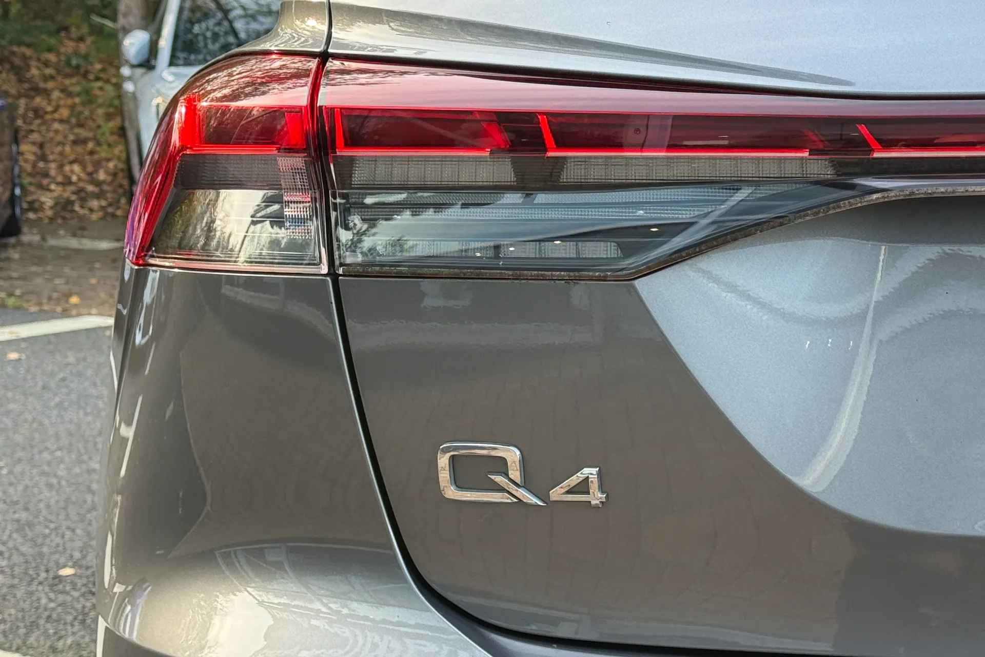 Audi Q4 thumbnail image number 30