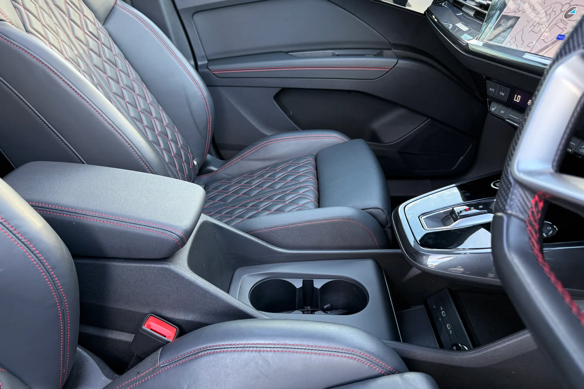 Audi Q4 thumbnail image number 46