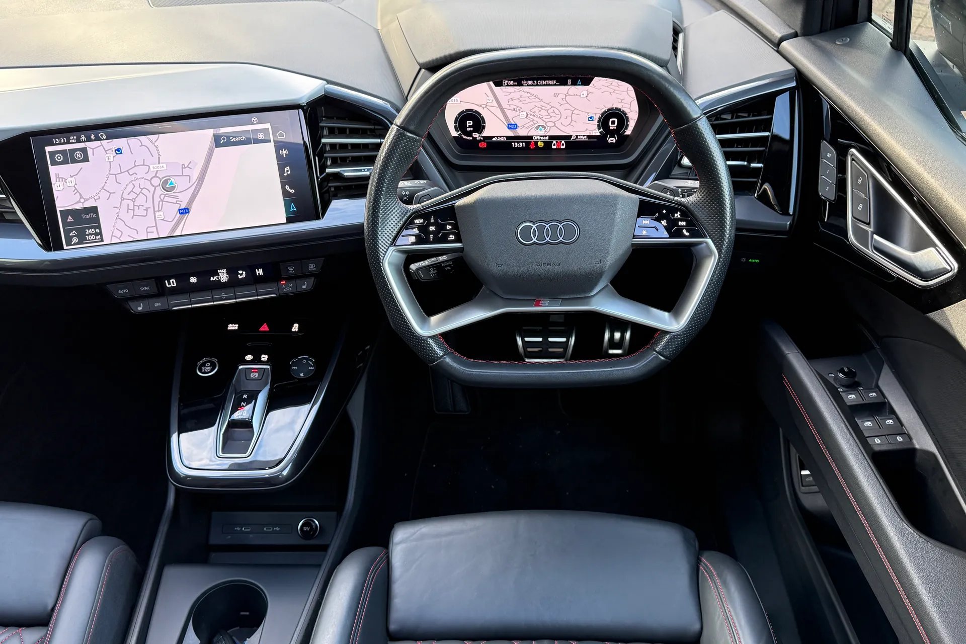 Audi Q4 thumbnail image number 5