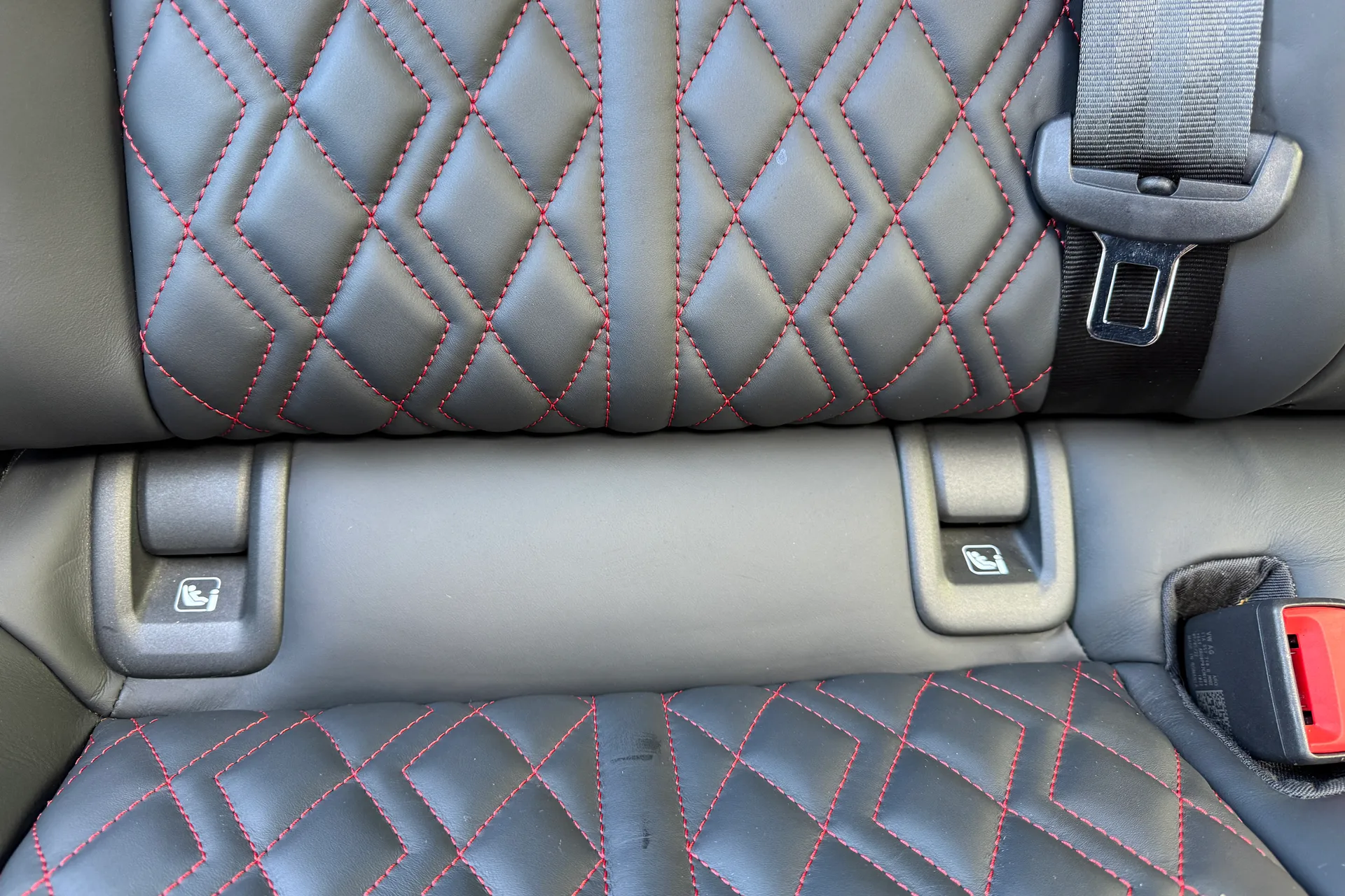 Audi Q4 thumbnail image number 27