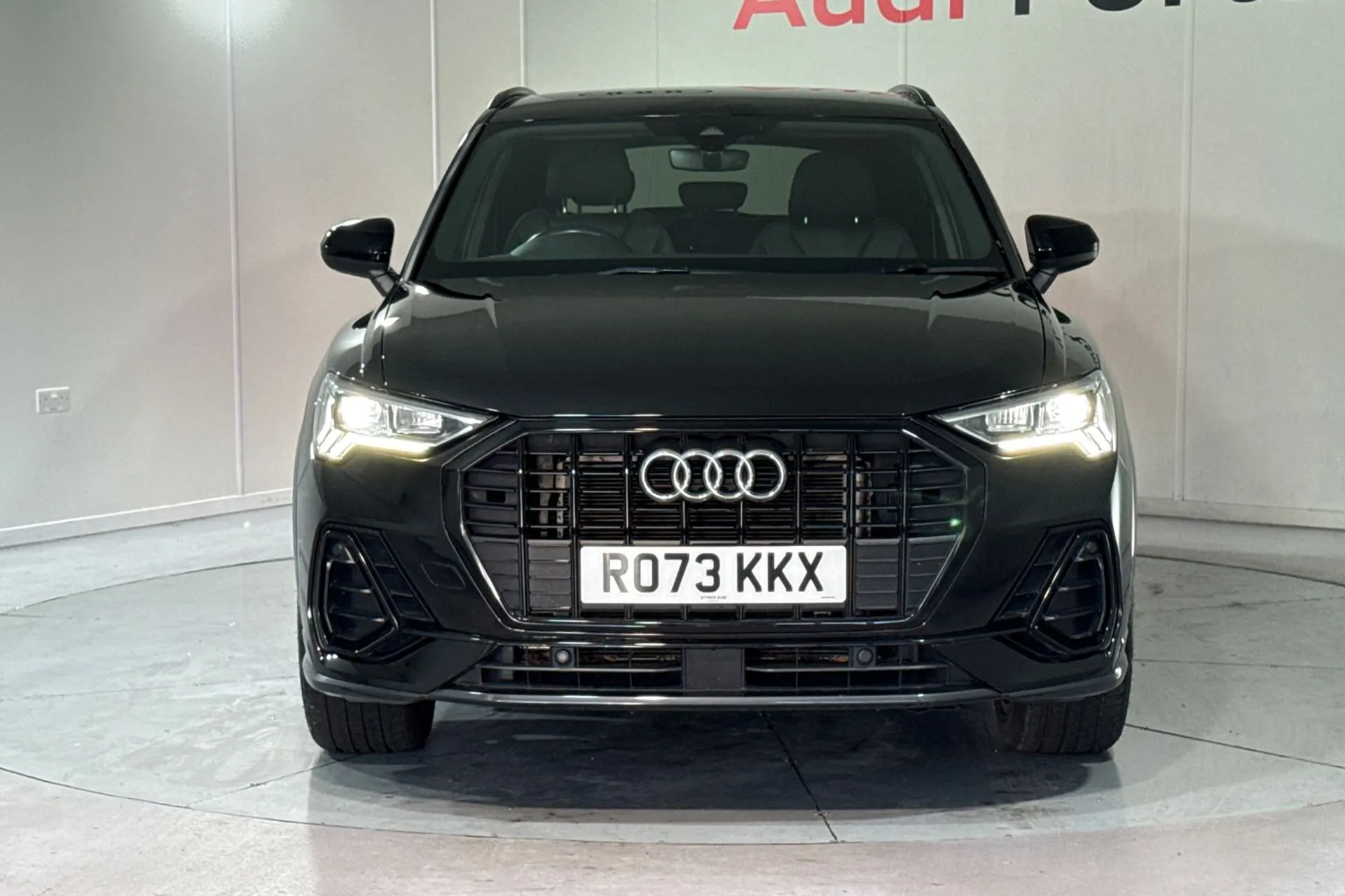 Audi Q3 thumbnail image number 5