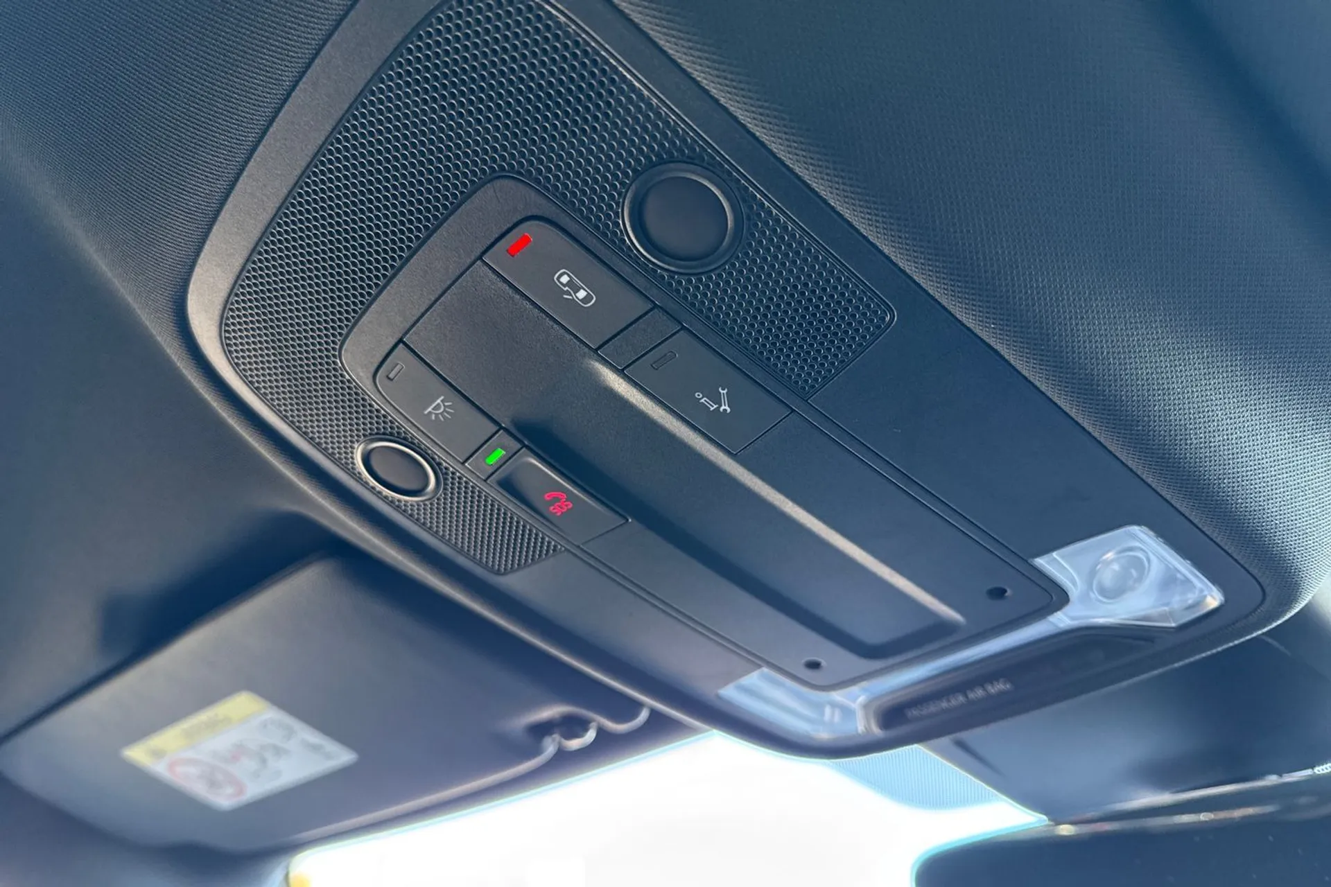 Audi Q3 thumbnail image number 45