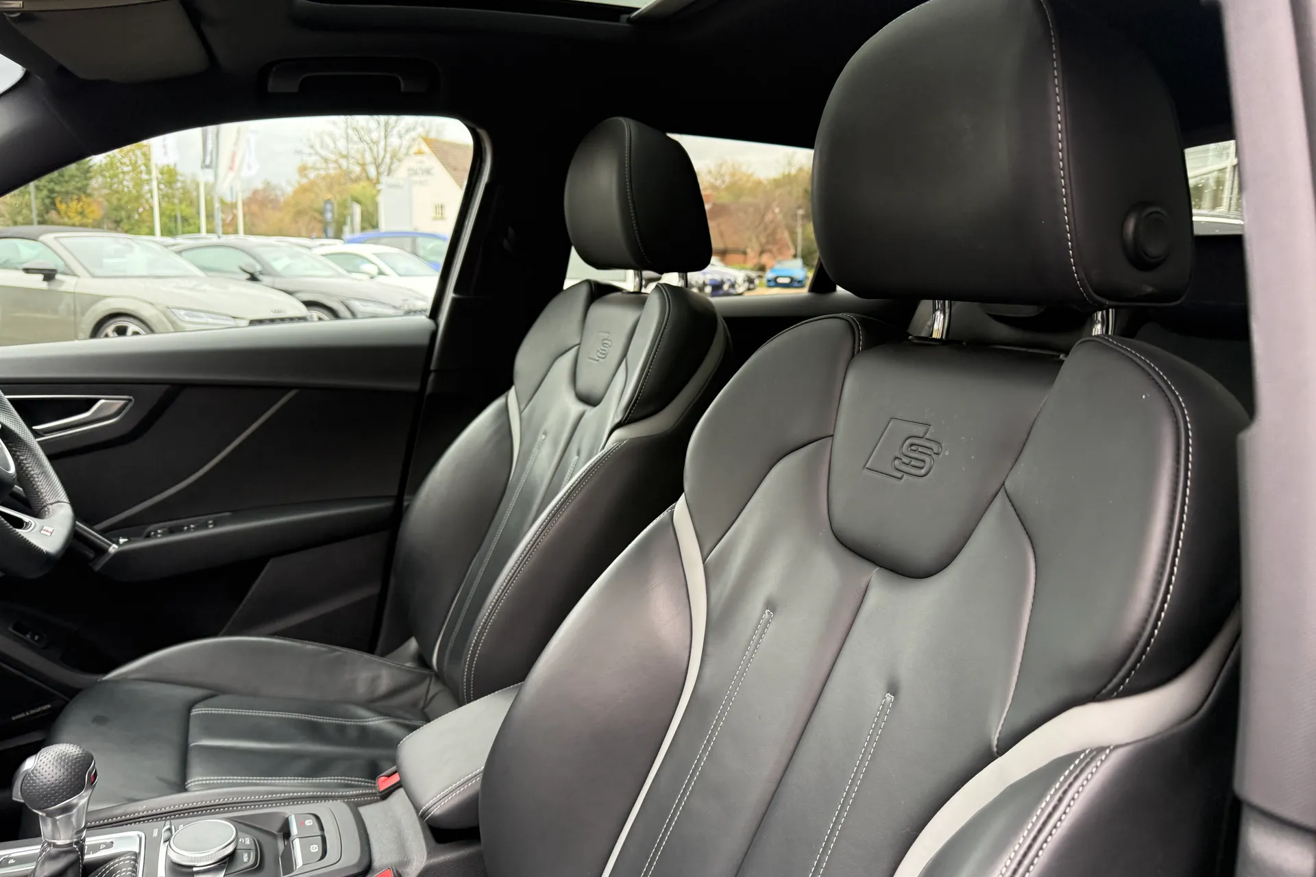 Audi Q2 thumbnail image number 58