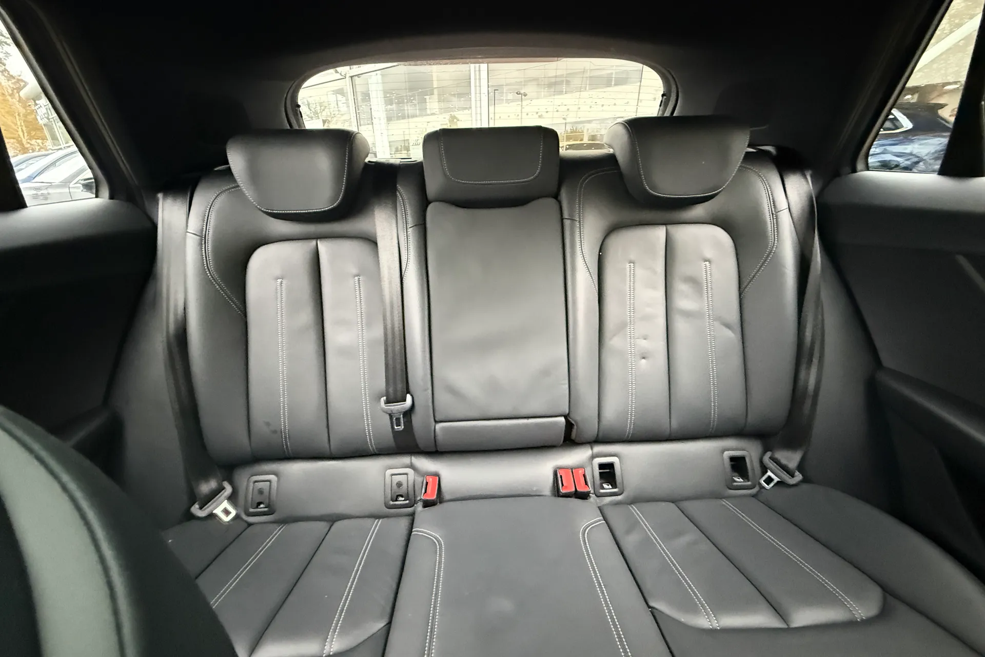 Audi Q2 thumbnail image number 26