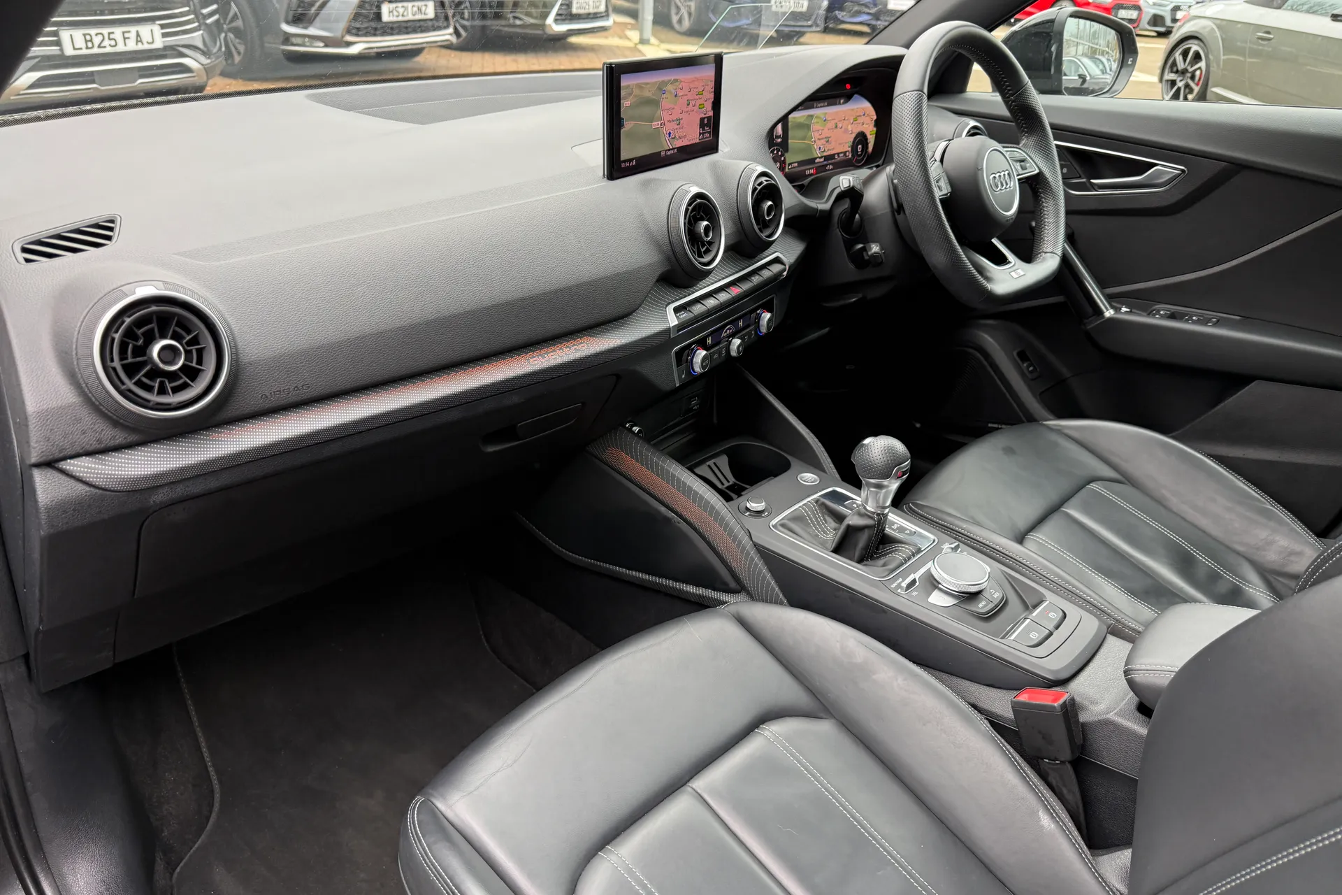 Audi Q2 thumbnail image number 57