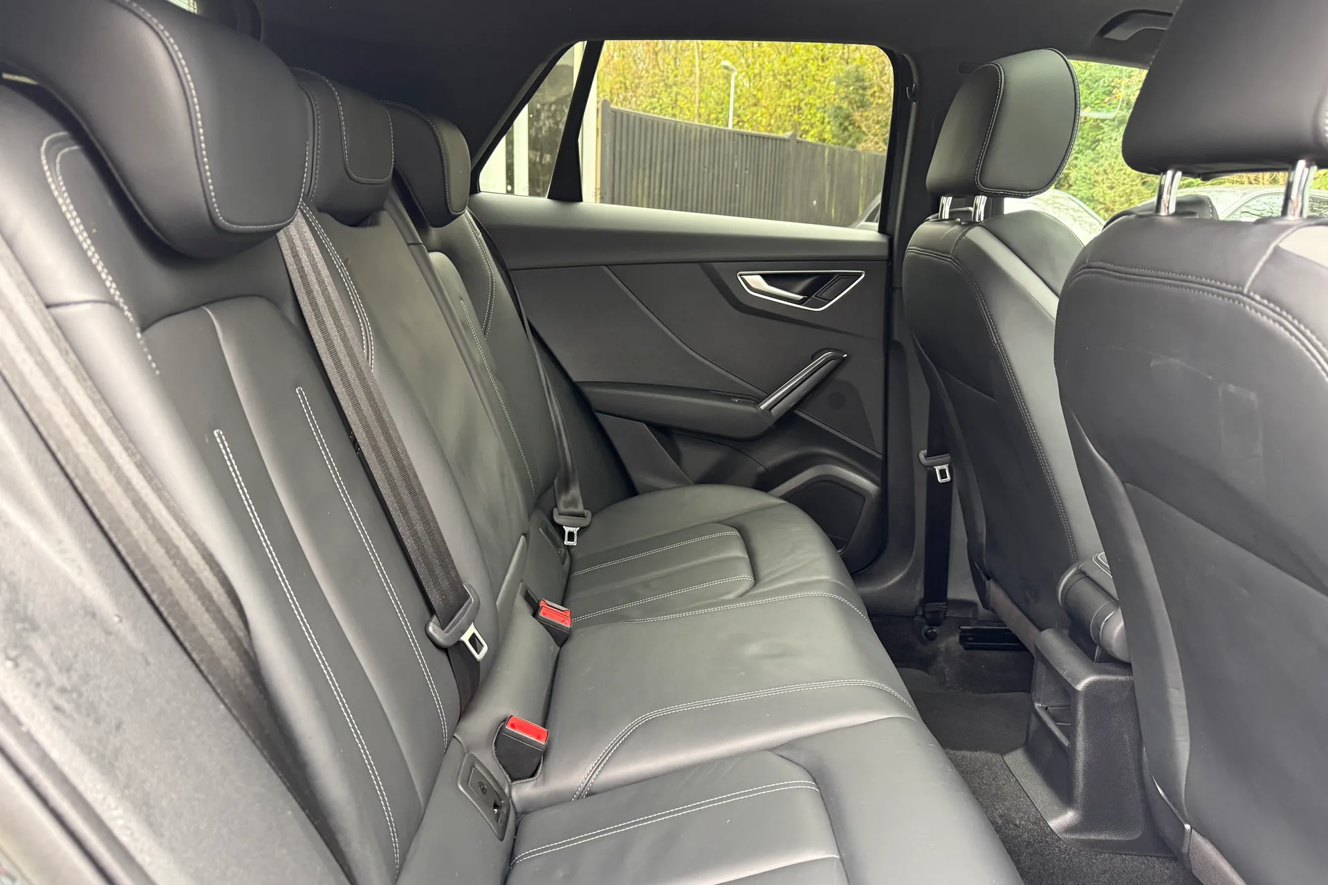 Audi Q2 thumbnail image number 39