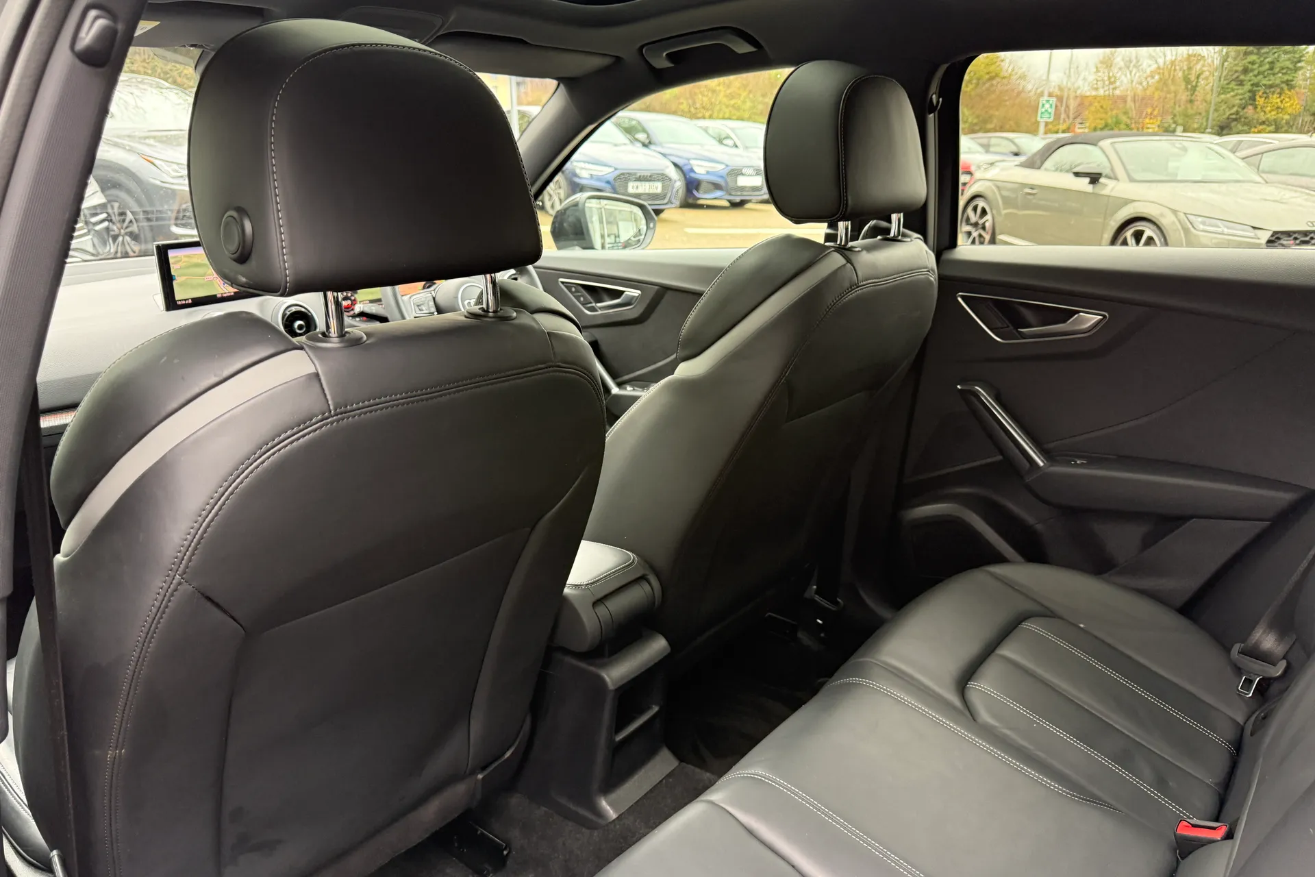 Audi Q2 thumbnail image number 54