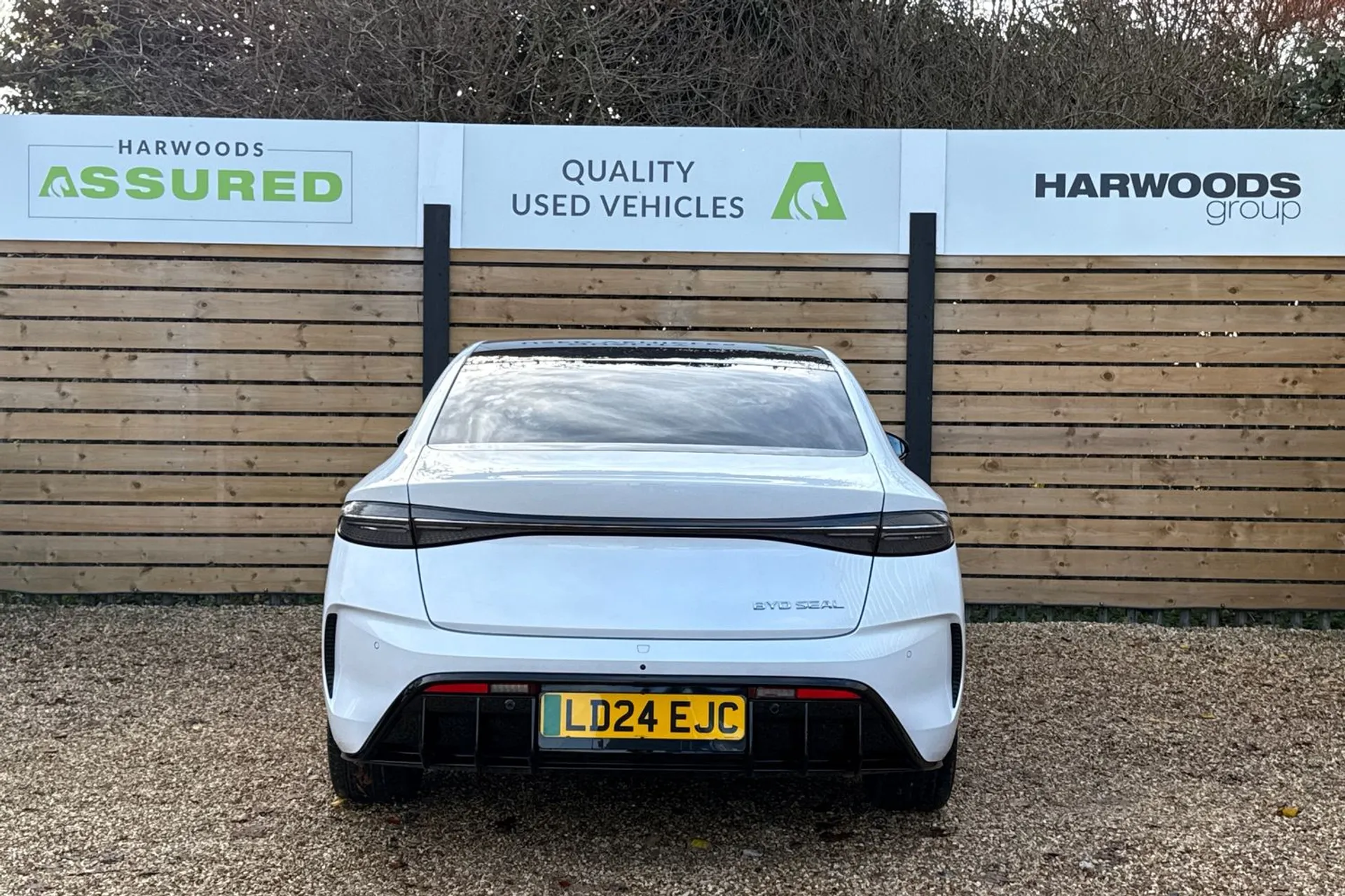 BYD SEAL thumbnail image number 10