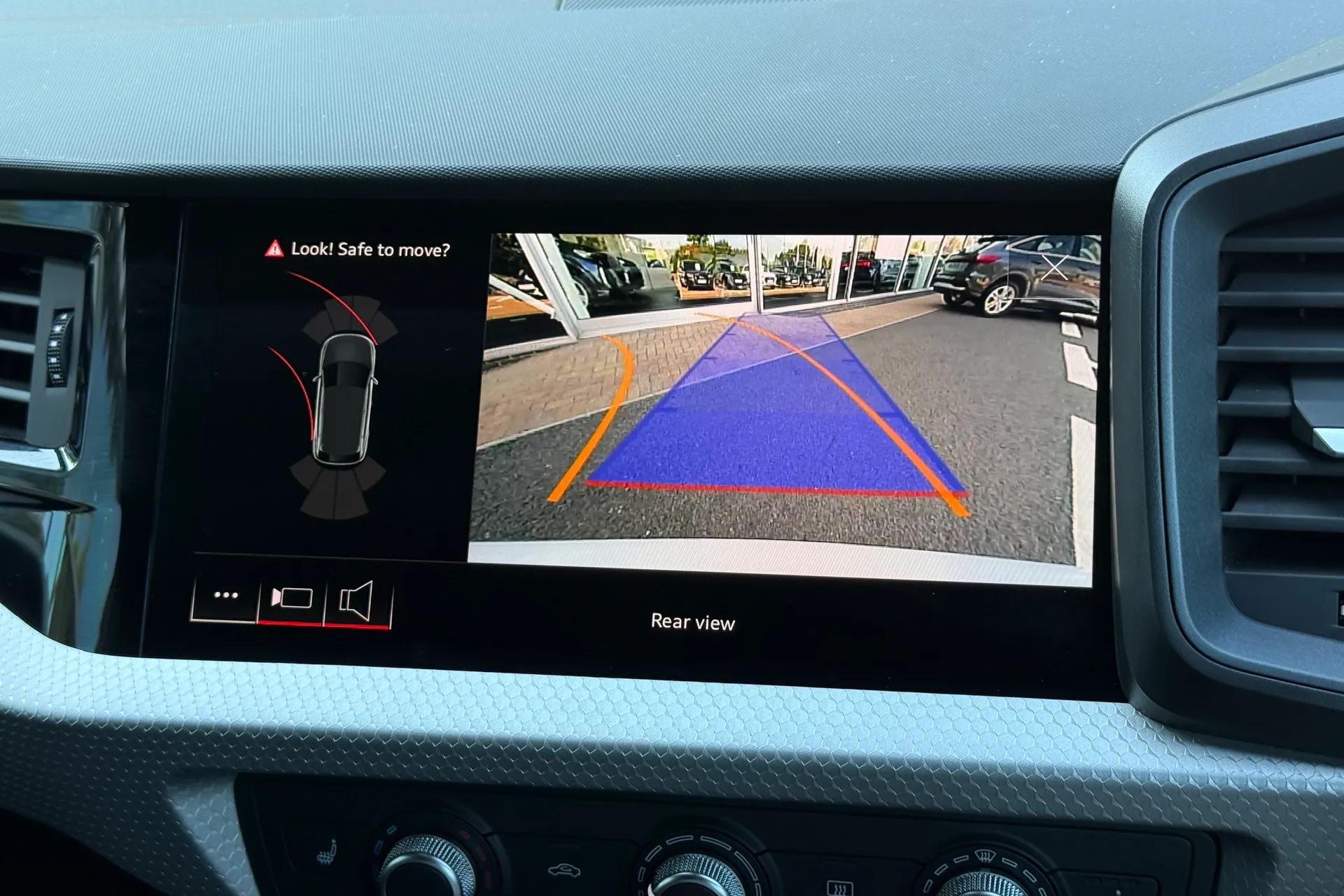 Audi A1 thumbnail image number 7