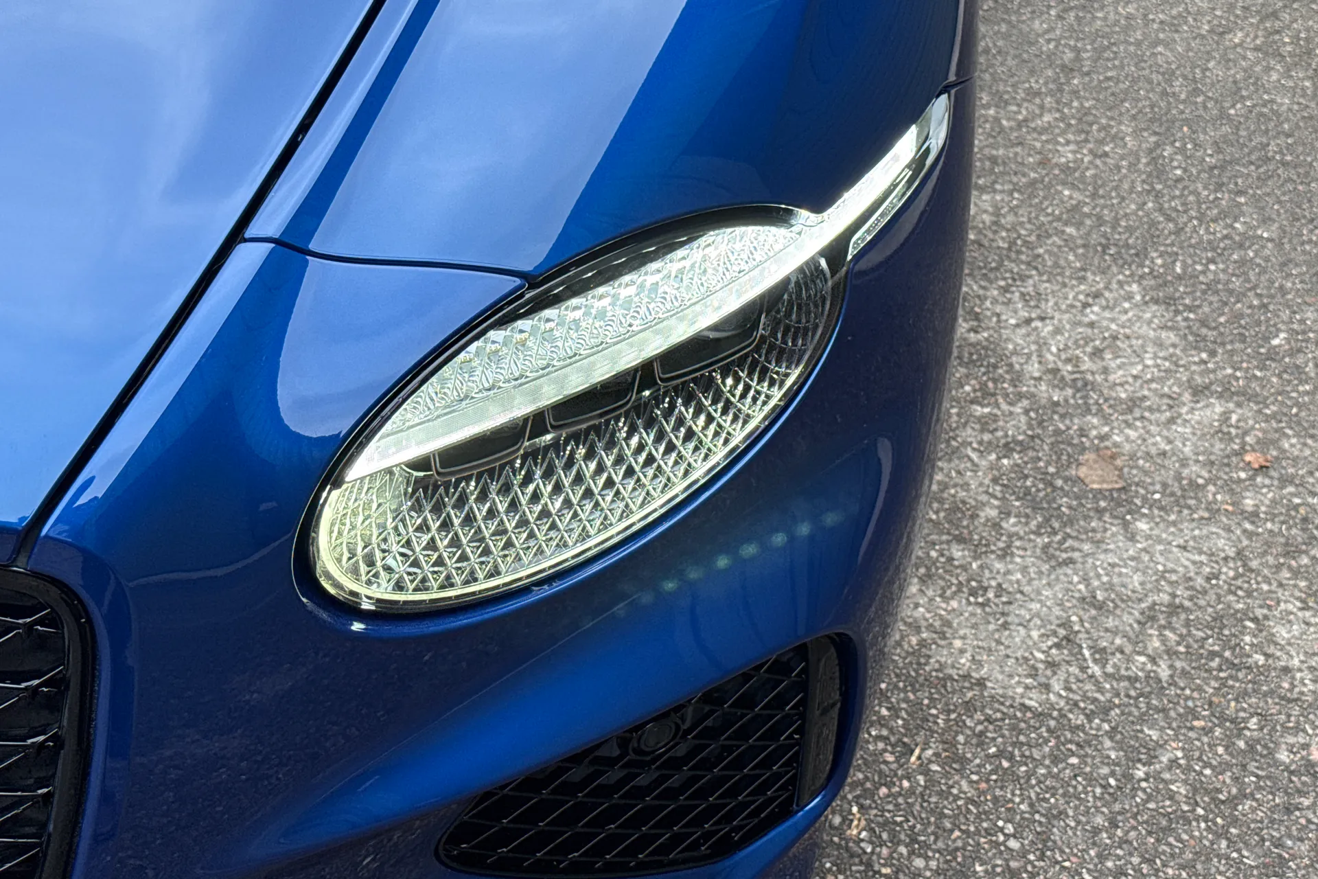 Bentley CONTINENTAL GT thumbnail image number 37