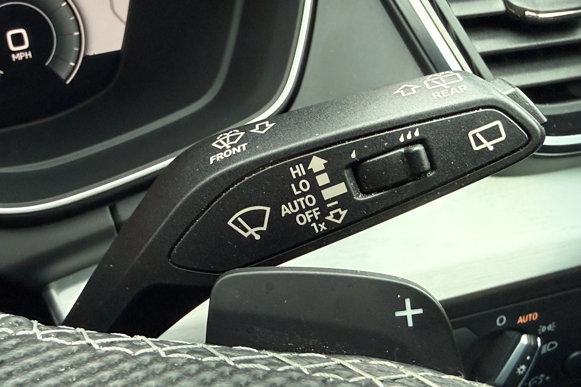 Audi Q5 thumbnail image number 64