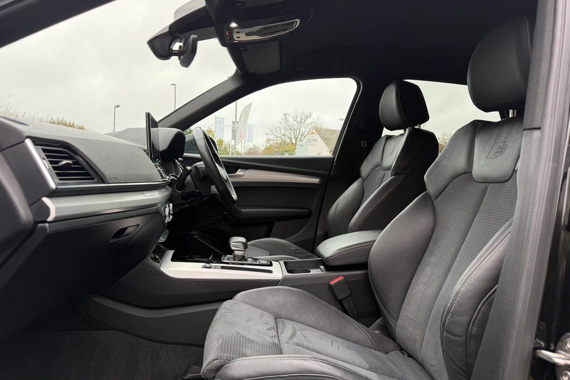 Audi Q5 thumbnail image number 20