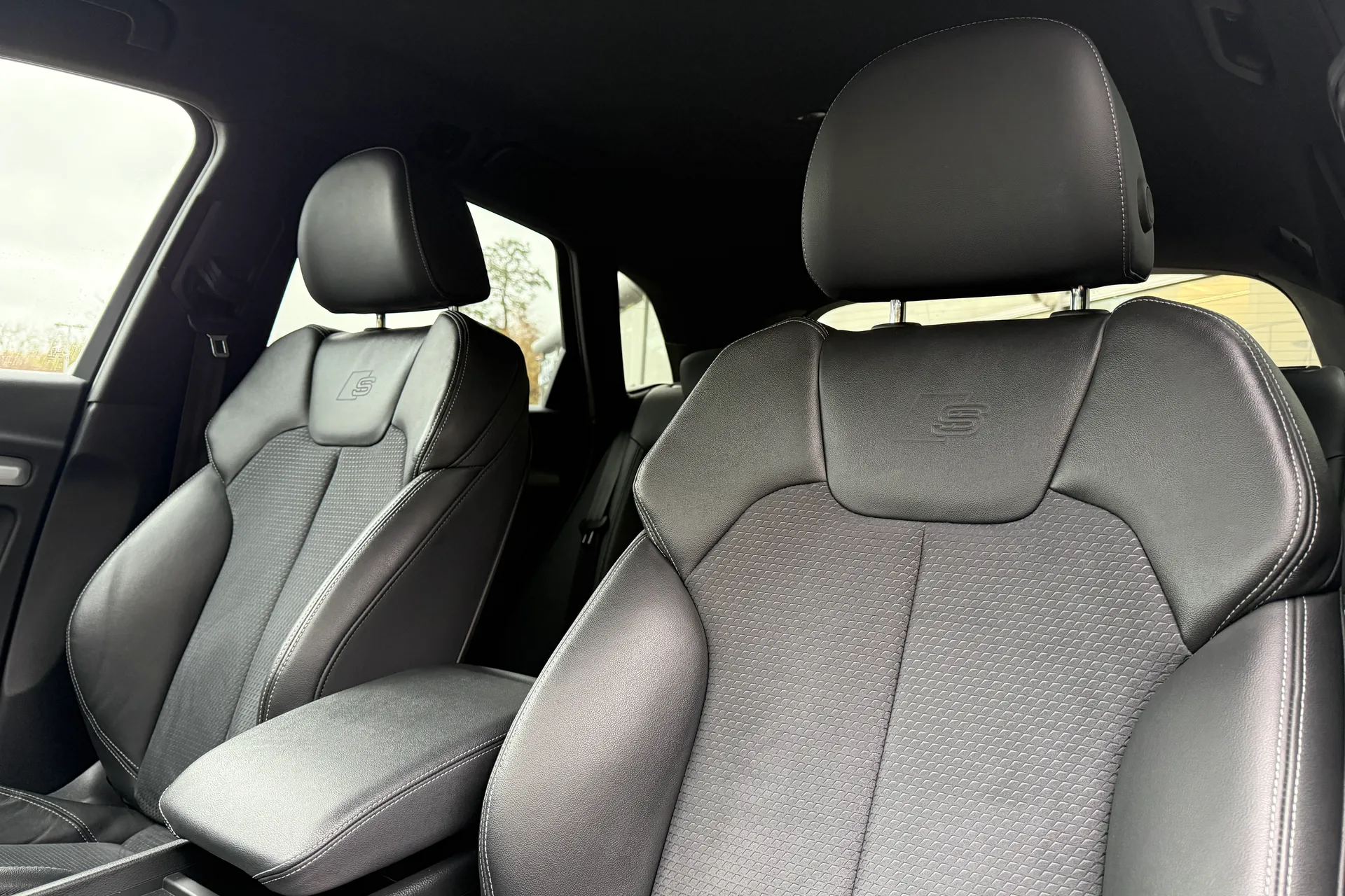 Audi Q5 thumbnail image number 21