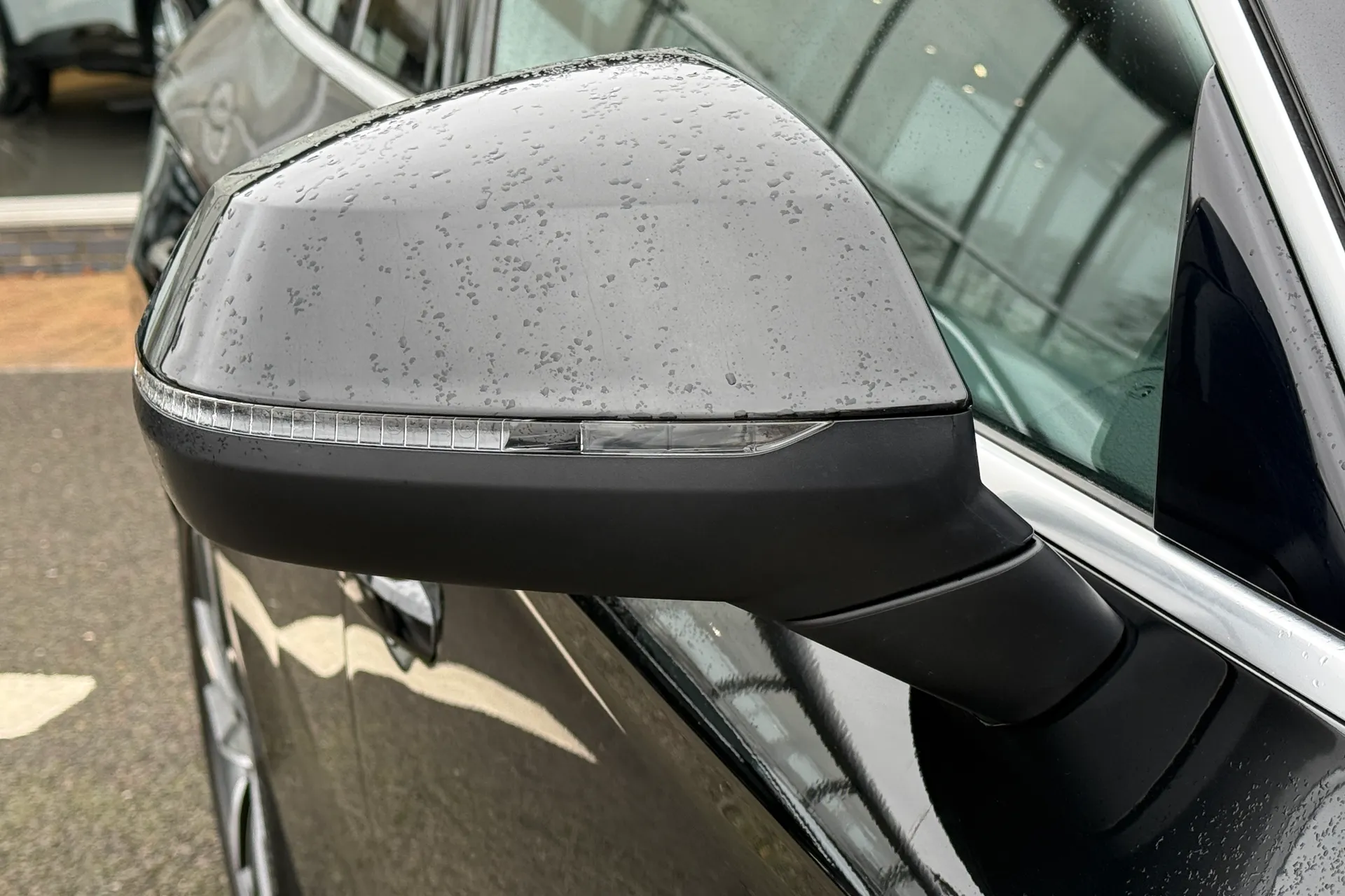 Audi Q5 thumbnail image number 40