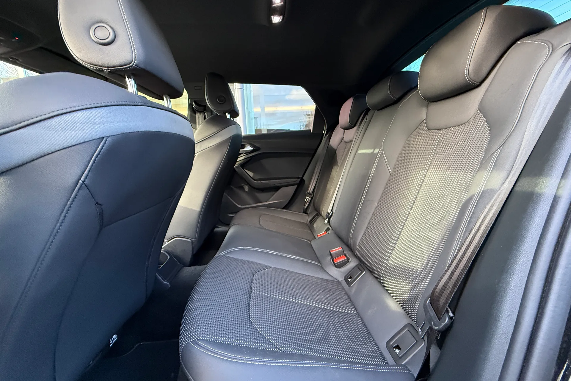 Audi A1 thumbnail image number 48