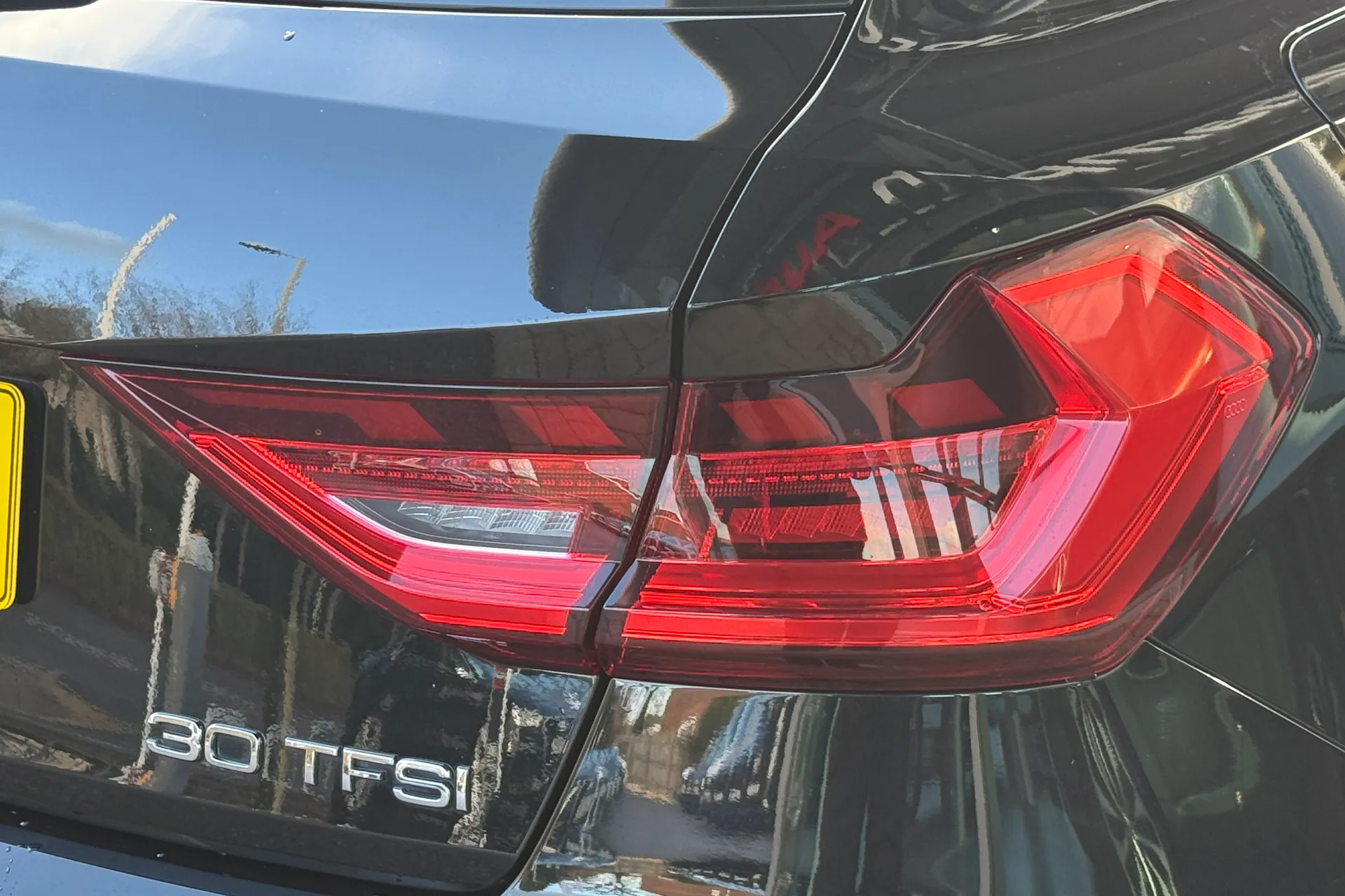 Audi A1 thumbnail image number 37