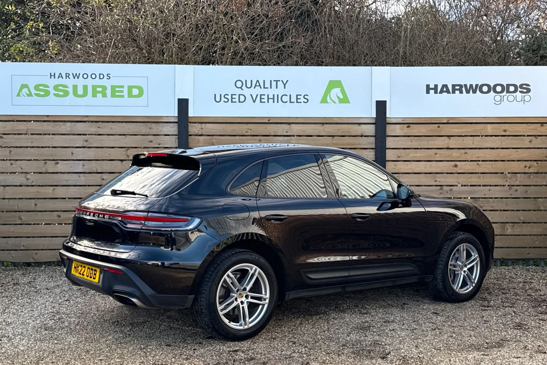 Porsche MACAN thumbnail image number 3