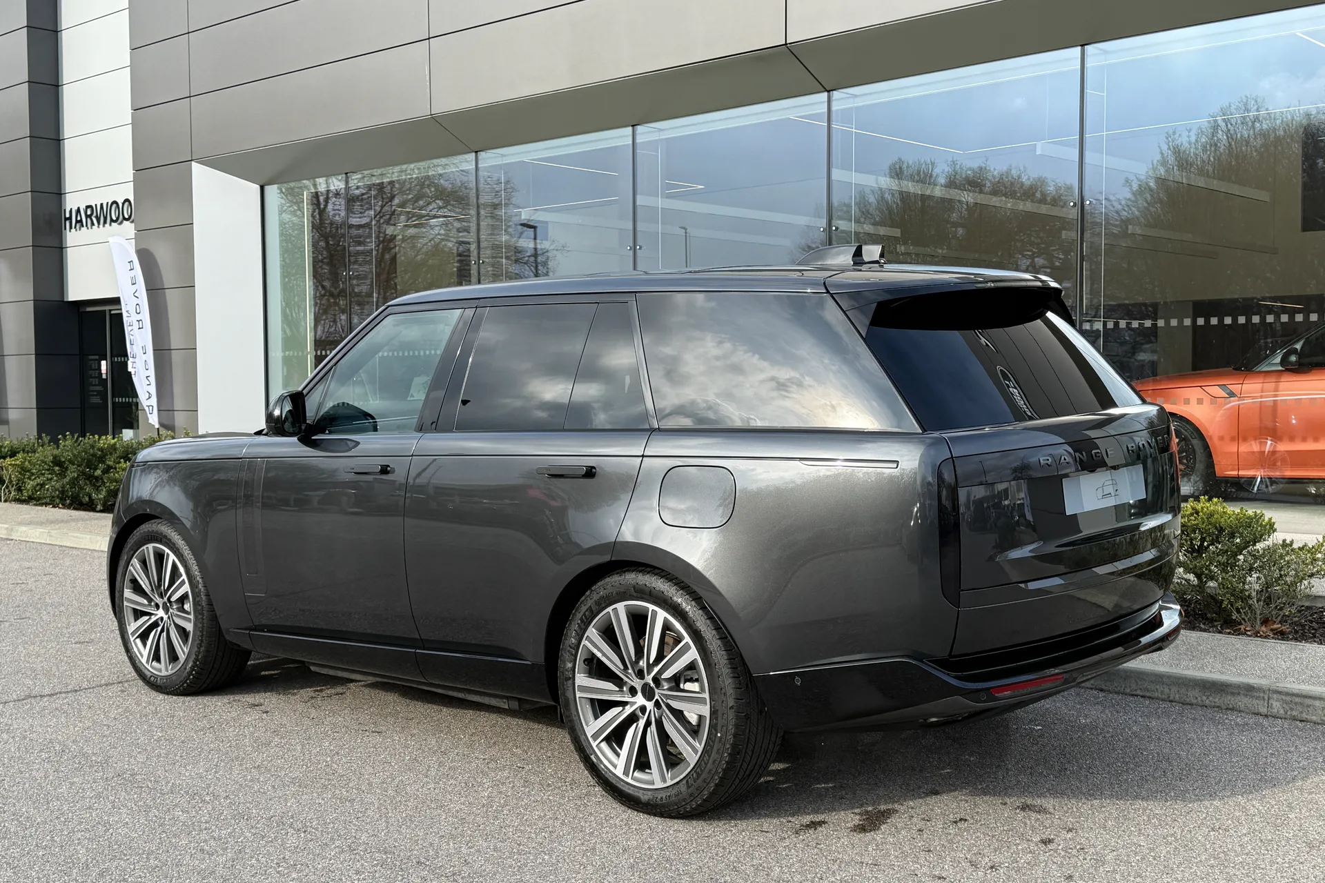 LAND ROVER RANGE ROVER thumbnail image number 18