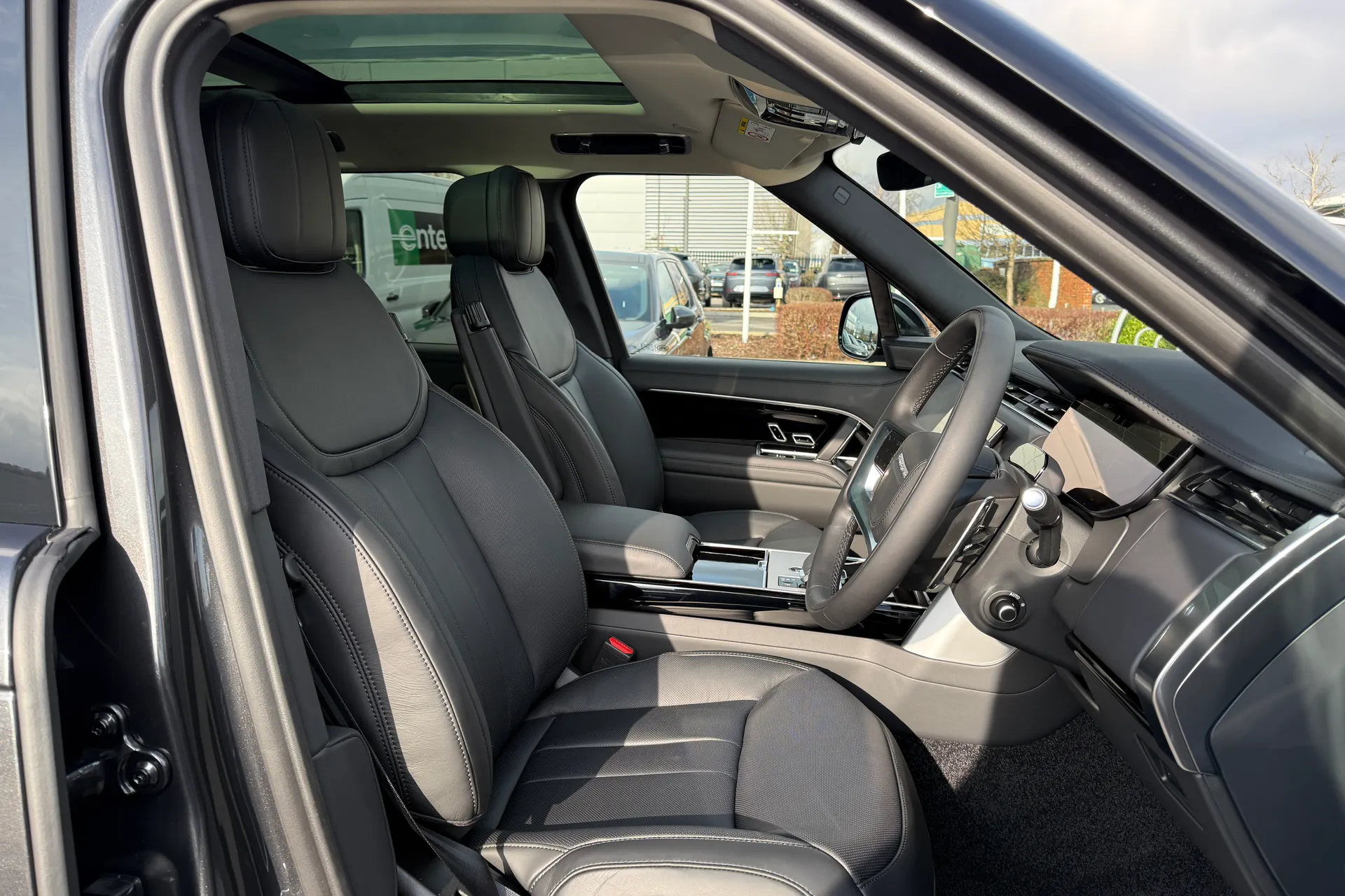 LAND ROVER RANGE ROVER thumbnail image number 39