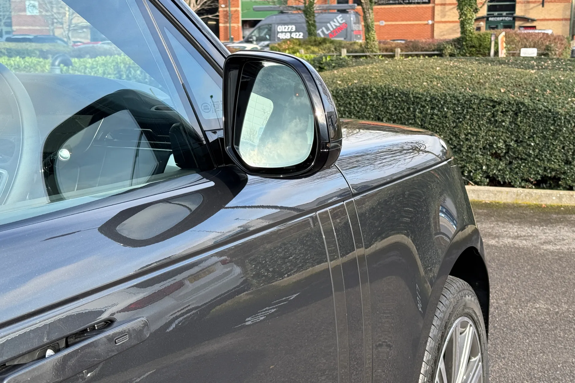 LAND ROVER RANGE ROVER thumbnail image number 11