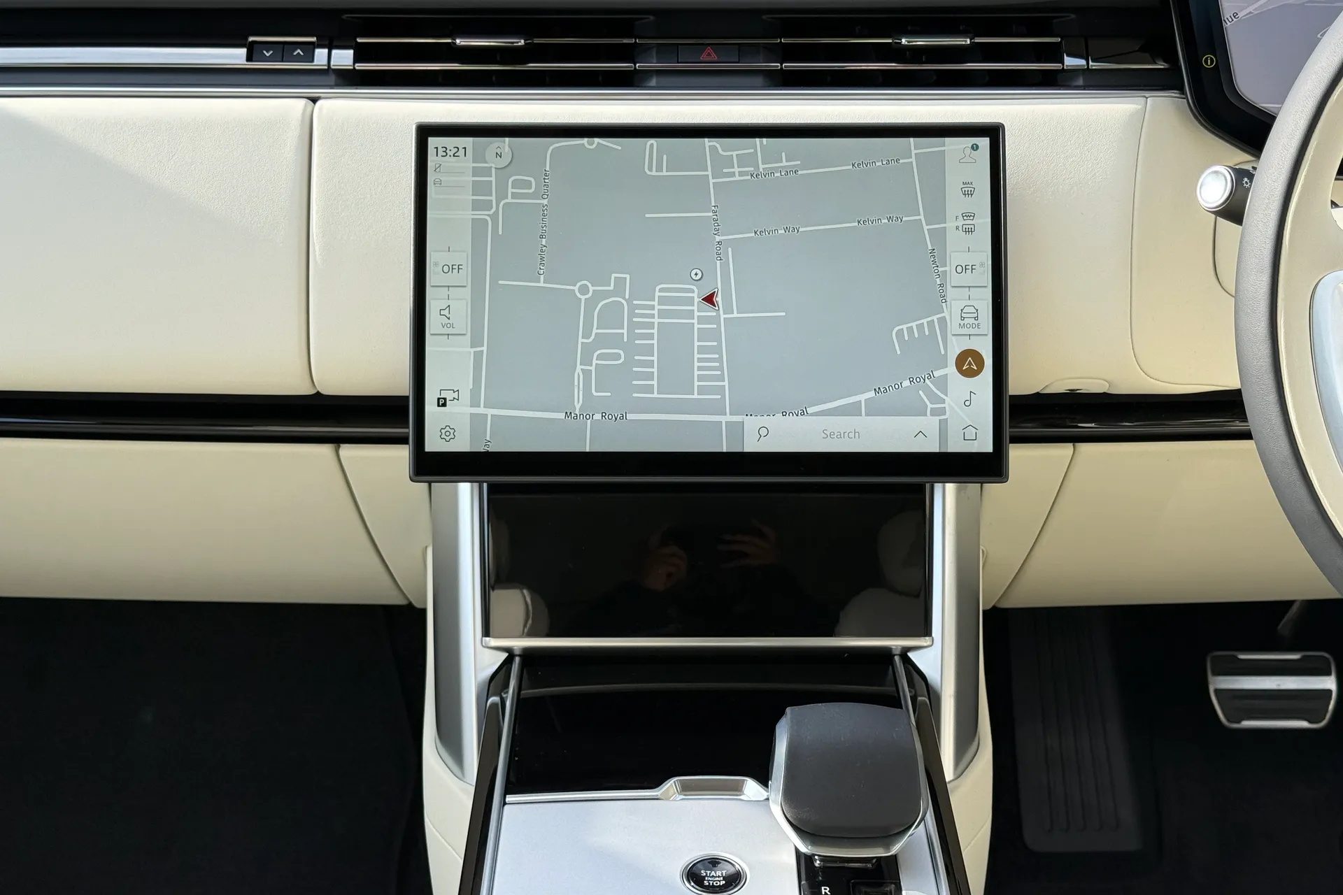 LAND ROVER RANGE ROVER thumbnail image number 28