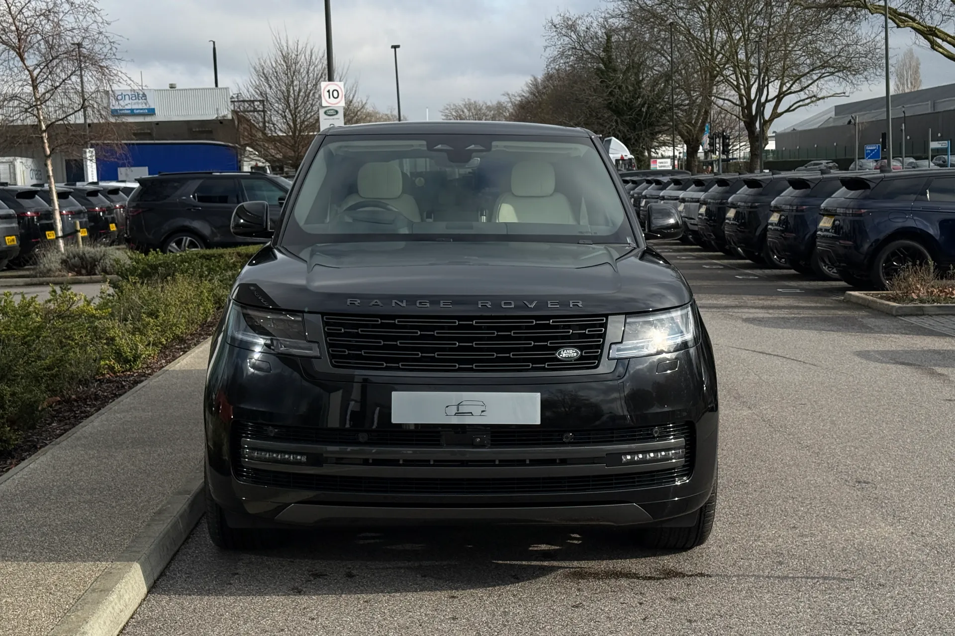 LAND ROVER RANGE ROVER thumbnail image number 20
