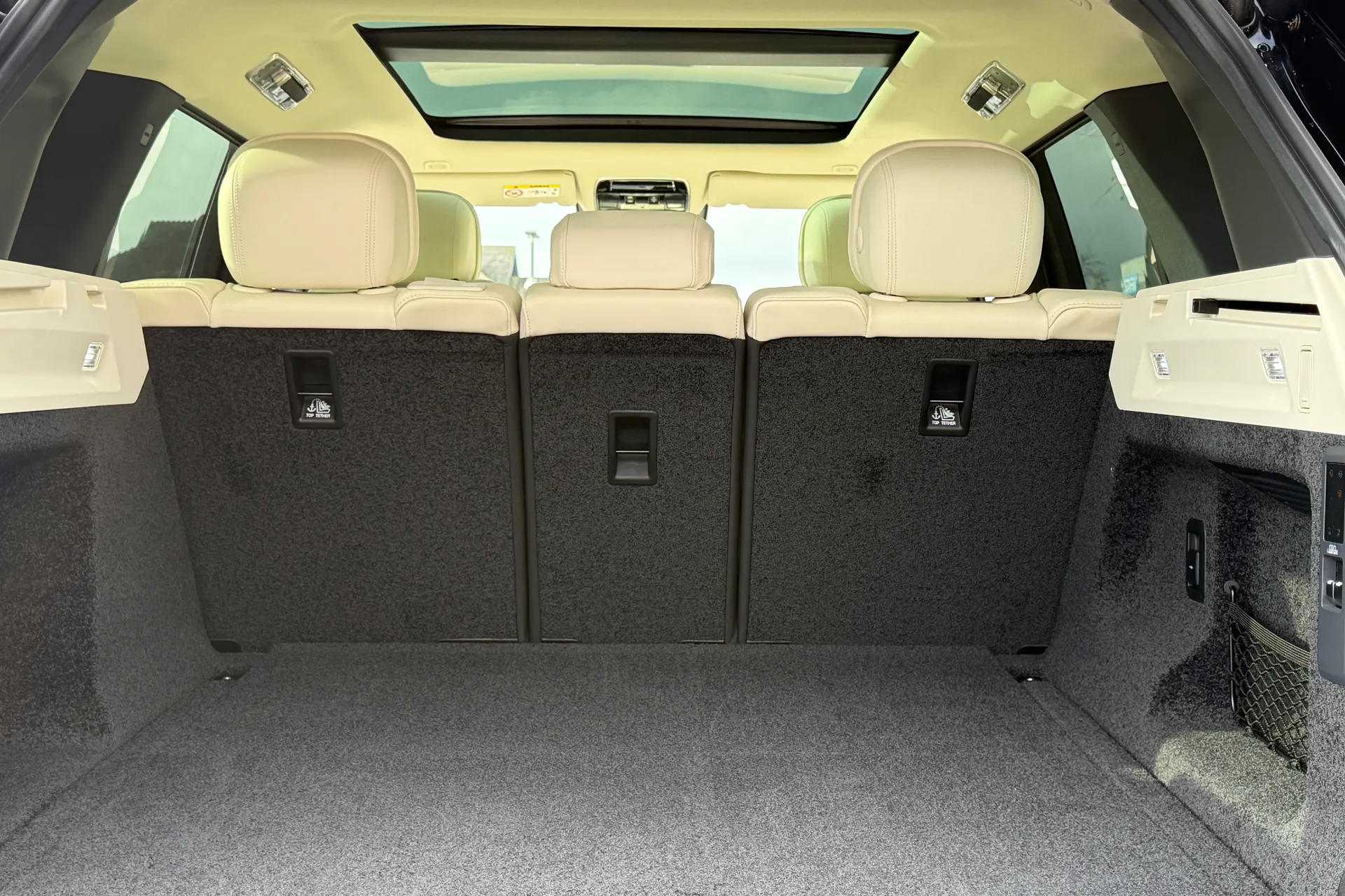 LAND ROVER RANGE ROVER thumbnail image number 36