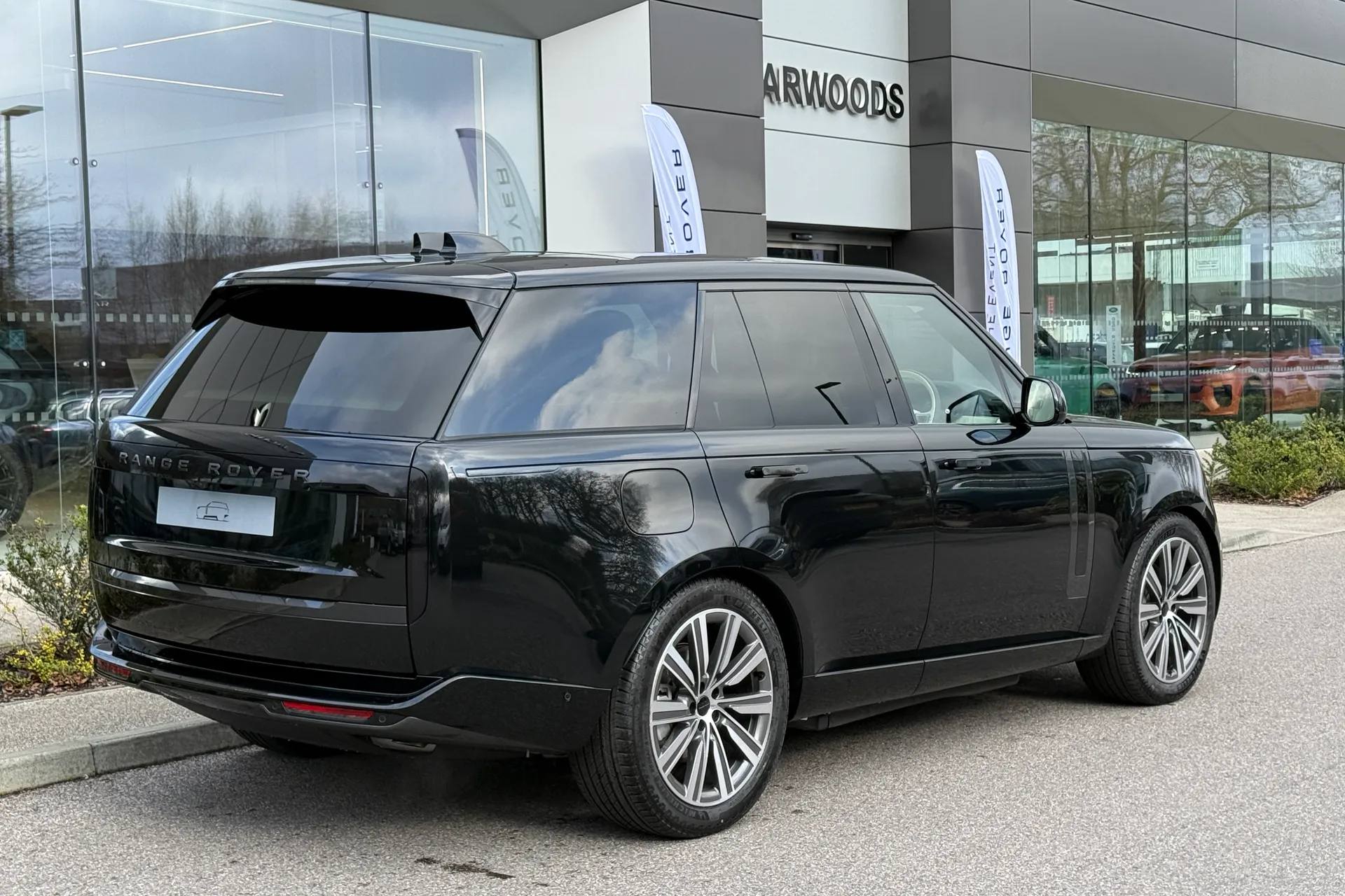 LAND ROVER RANGE ROVER thumbnail image number 15