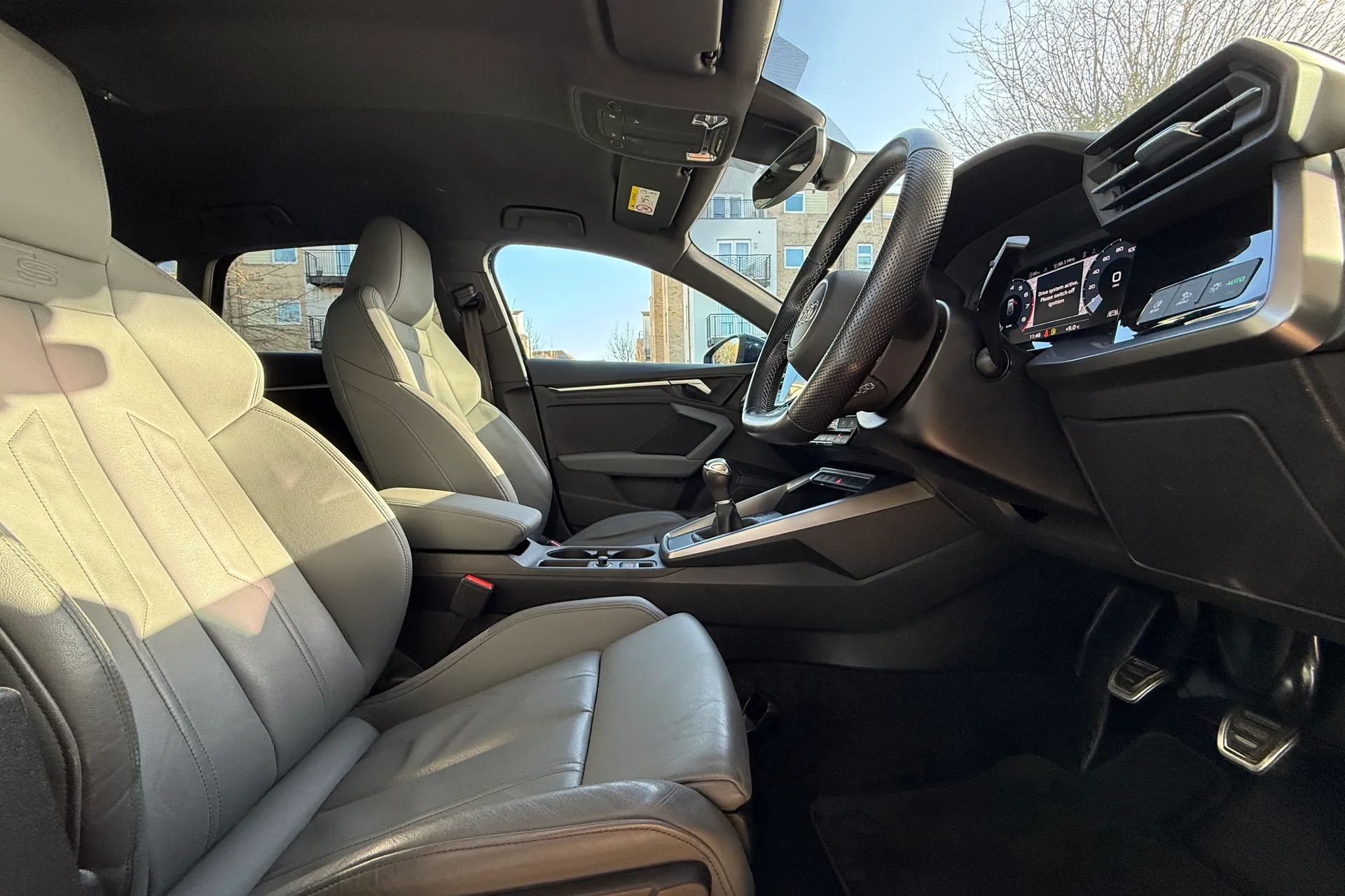 Audi A3 thumbnail image number 31