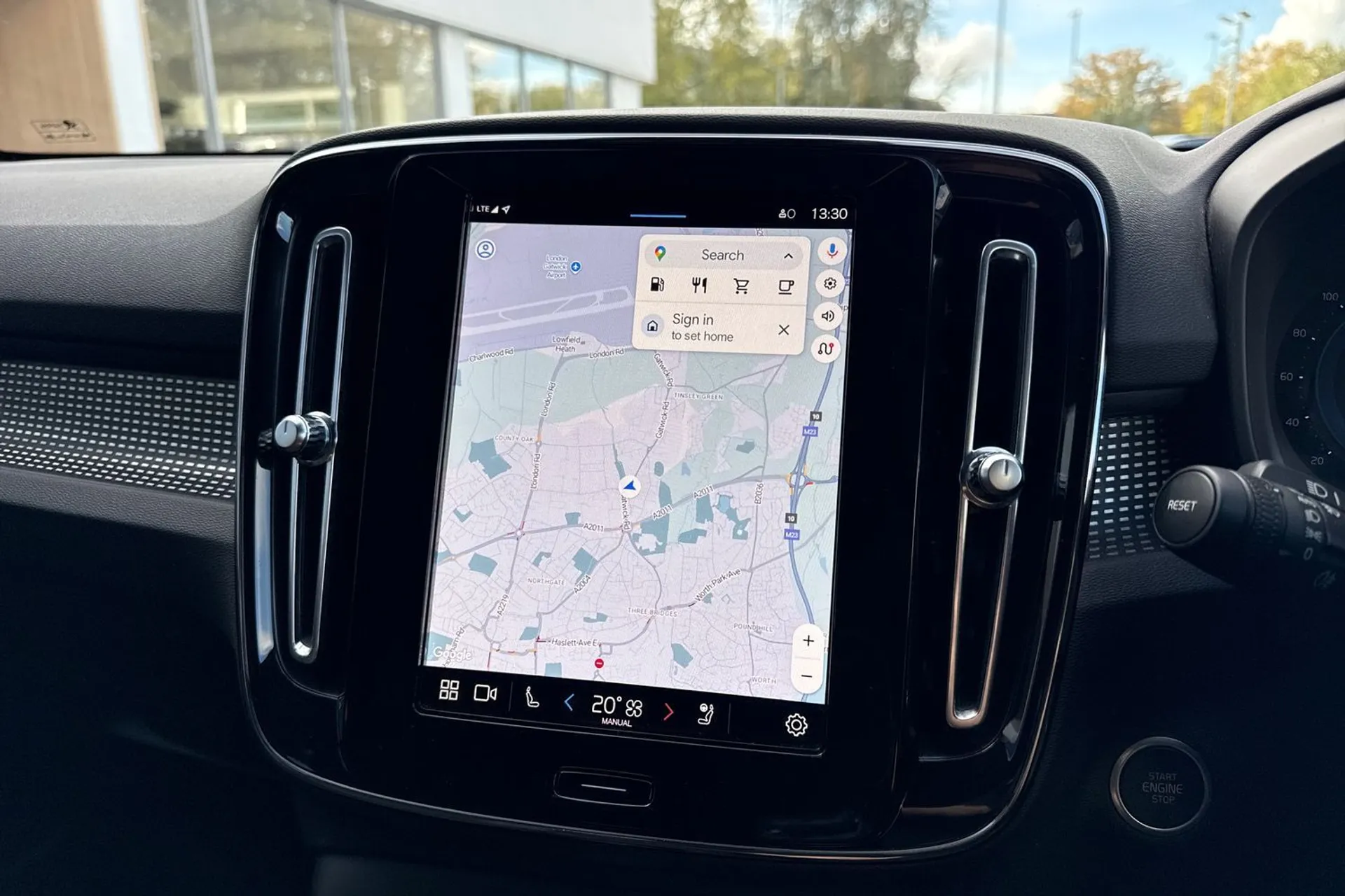 Volvo XC40 thumbnail image number 5